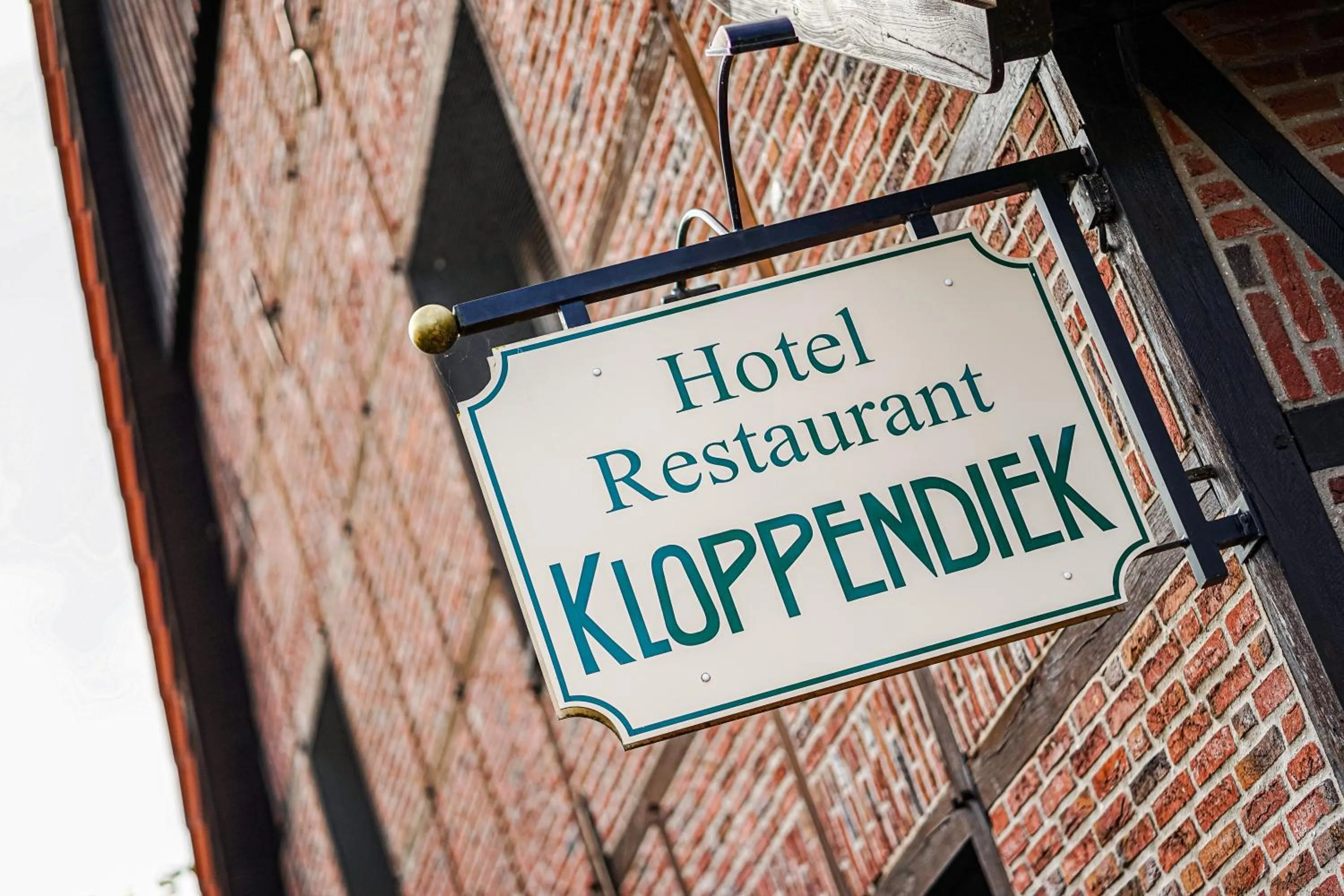 Logo/Certificate/Sign in Hotel Restaurant Kloppendiek