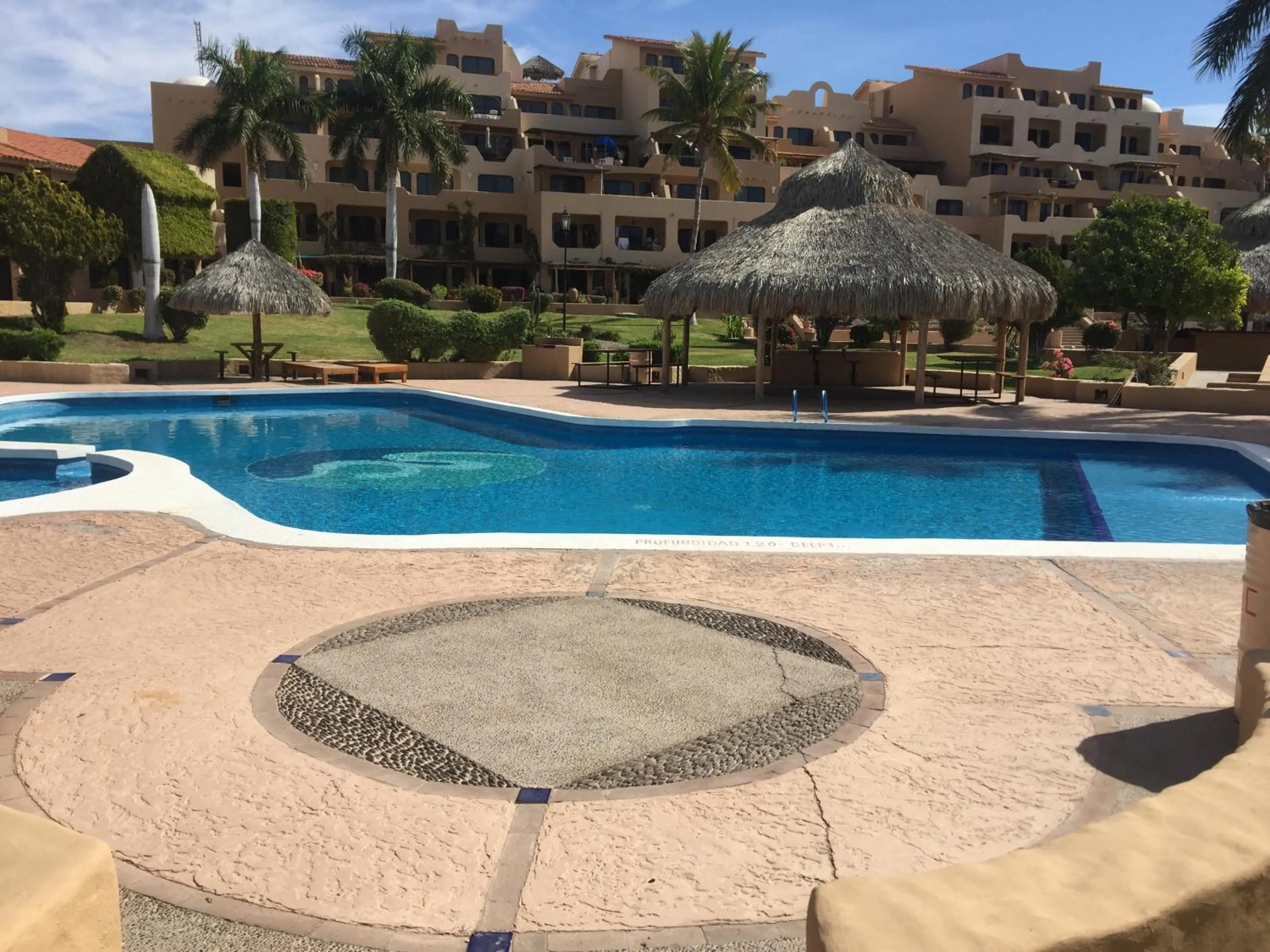 Pool view in Villa en Marinaterra en seguida de Marina San Carlos