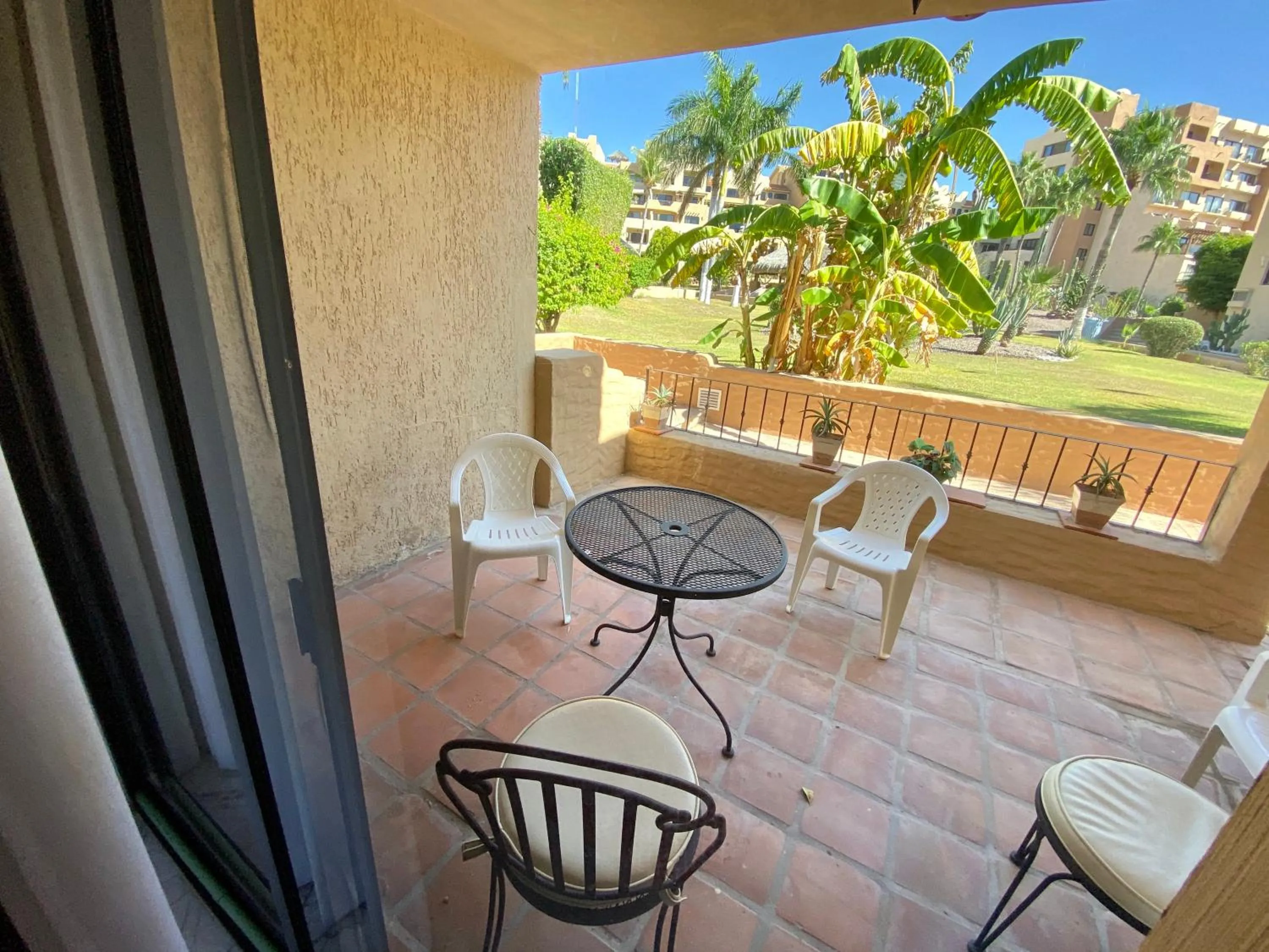 Balcony/Terrace in Villa en Marinaterra en seguida de Marina San Carlos