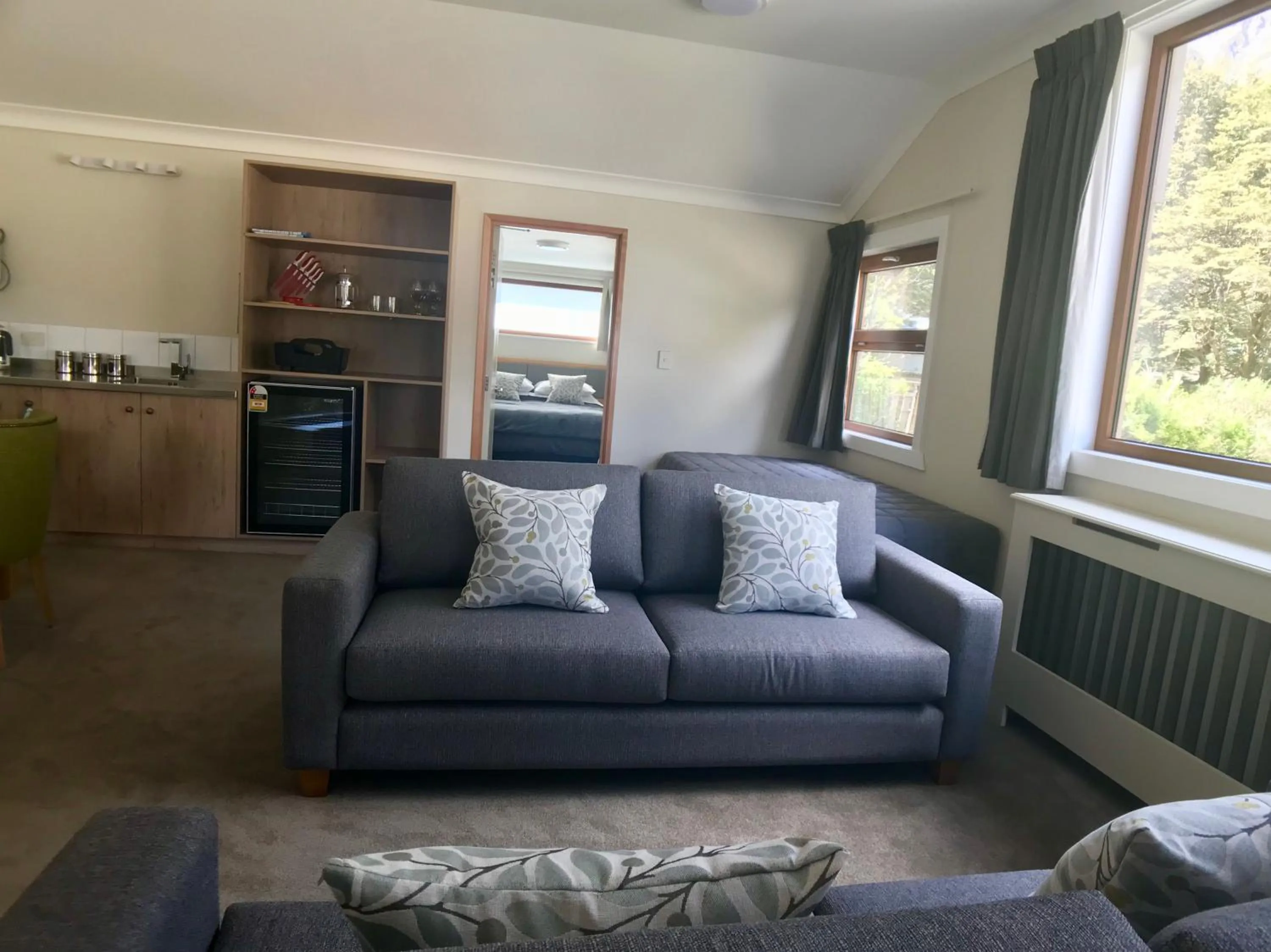 Living room in Arthur's Pass Motel & Lodge