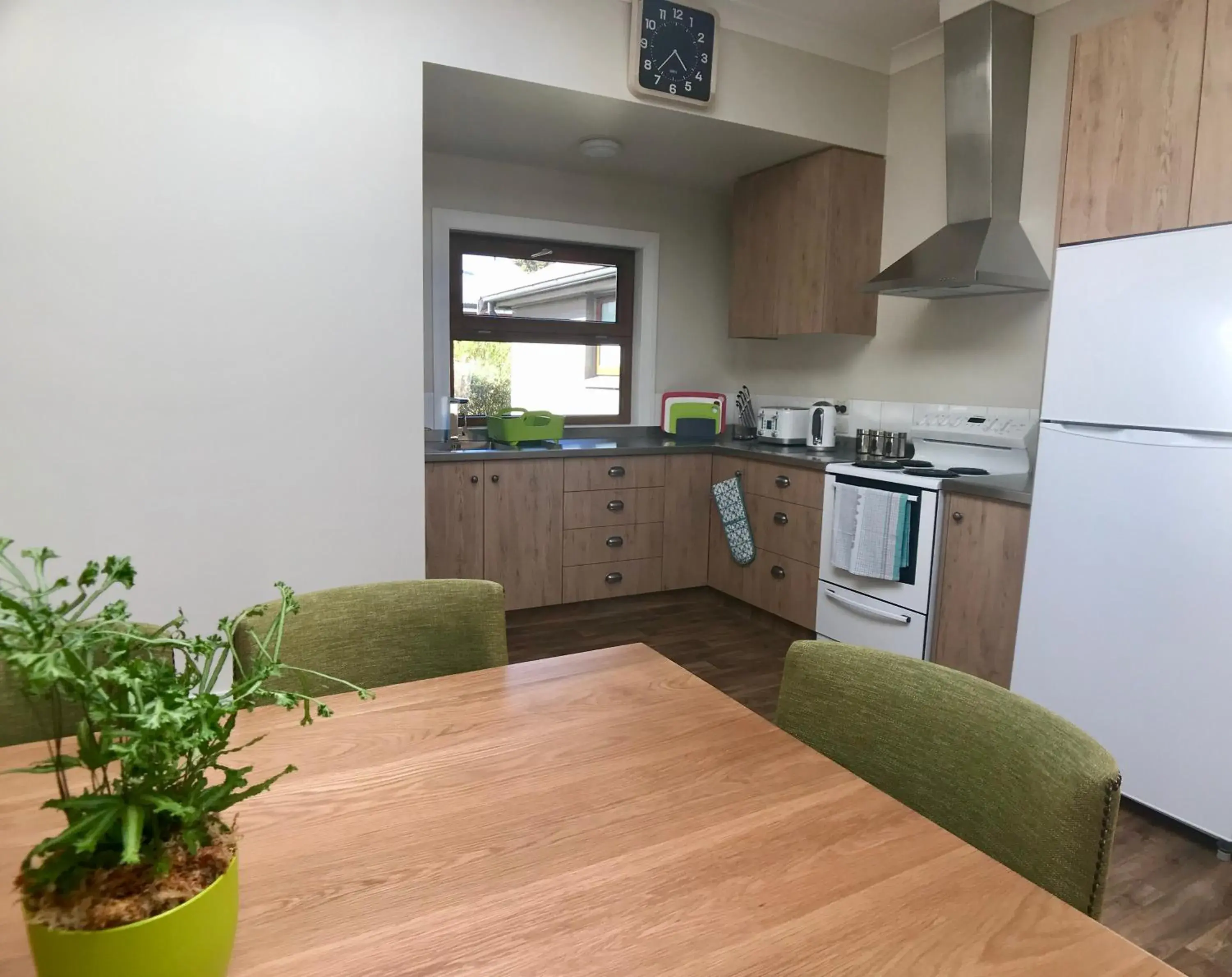 Deluxe Twin Room in Arthur's Pass Motel & Lodge Deluxe Twin Room in Arthur's Pass Motel & Lodge