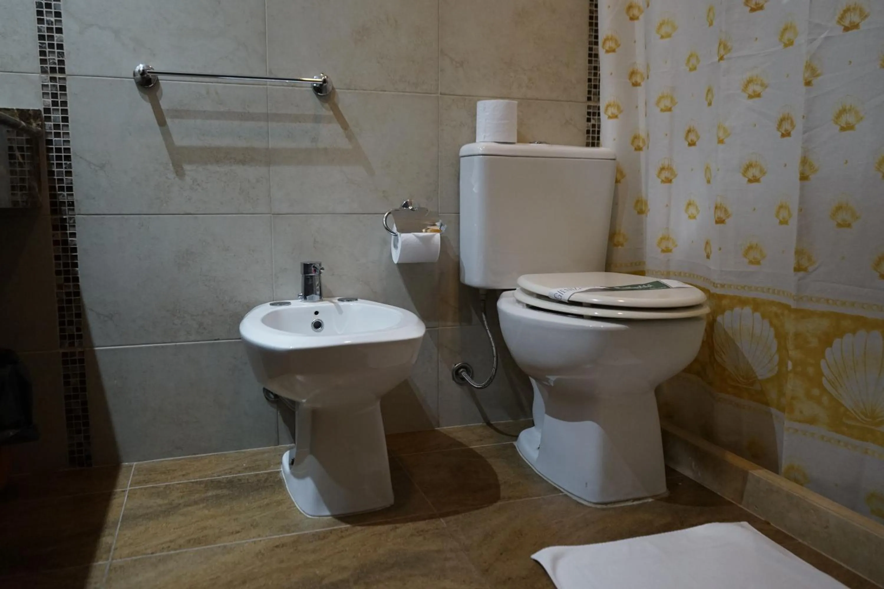 Bathroom in Hotel Argentina