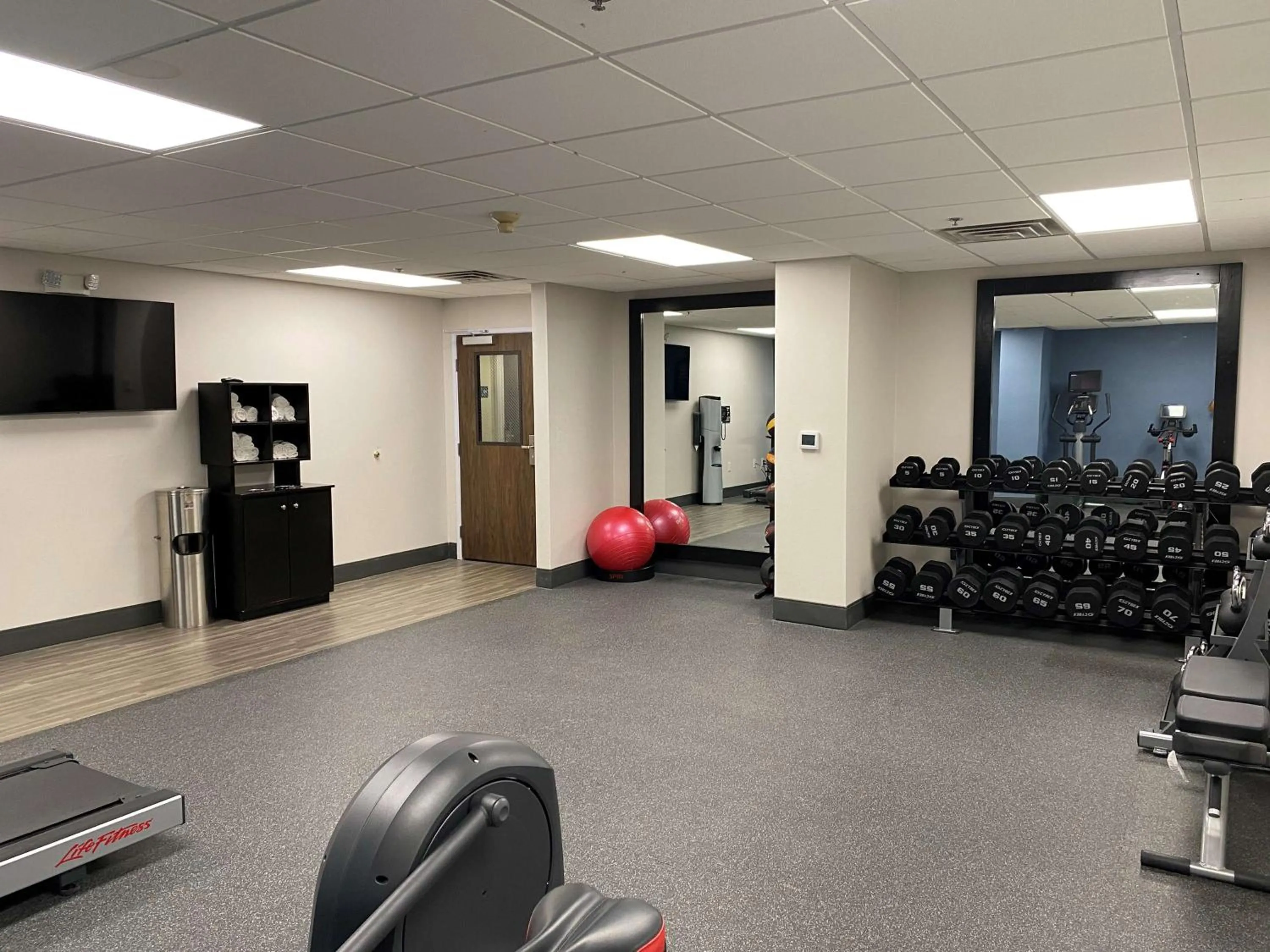 Fitness centre/facilities in Hampton Inn Ft. Chiswell-Max Meadows