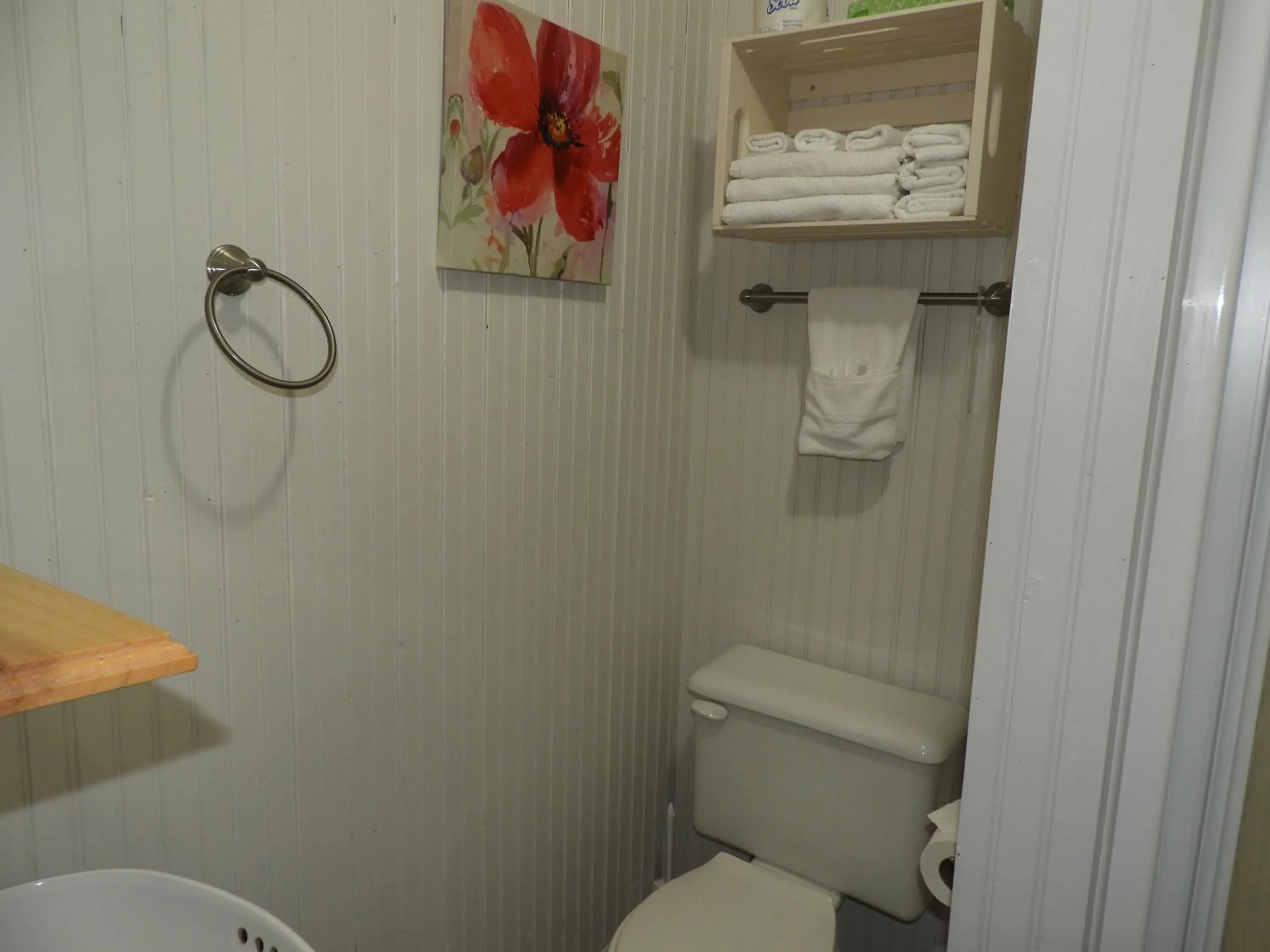 Bathroom in Hôtel Sous la Croix 152725