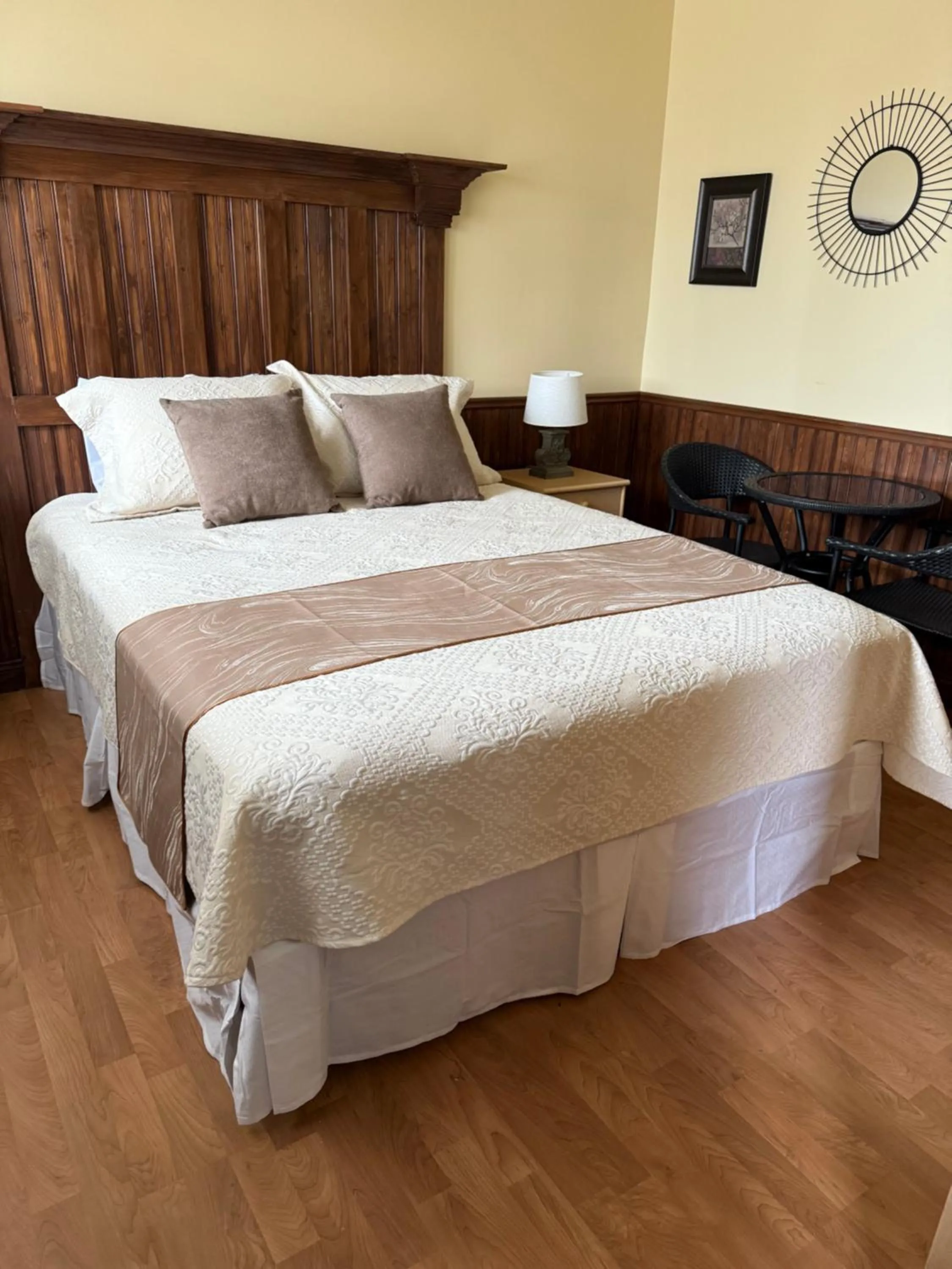 Bed in Hôtel Sous la Croix 152725