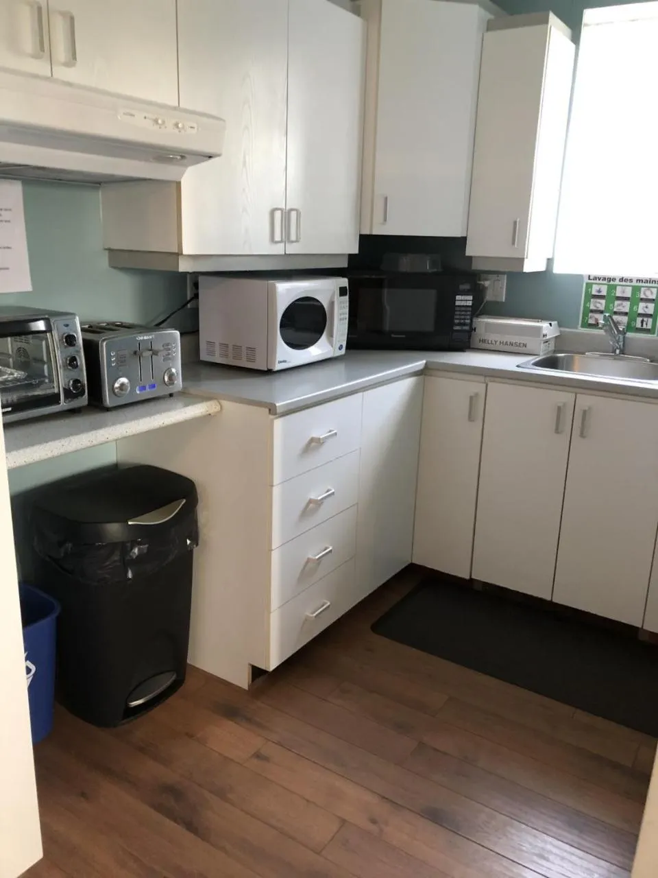 Kitchen or kitchenette in Hôtel Sous la Croix 152725