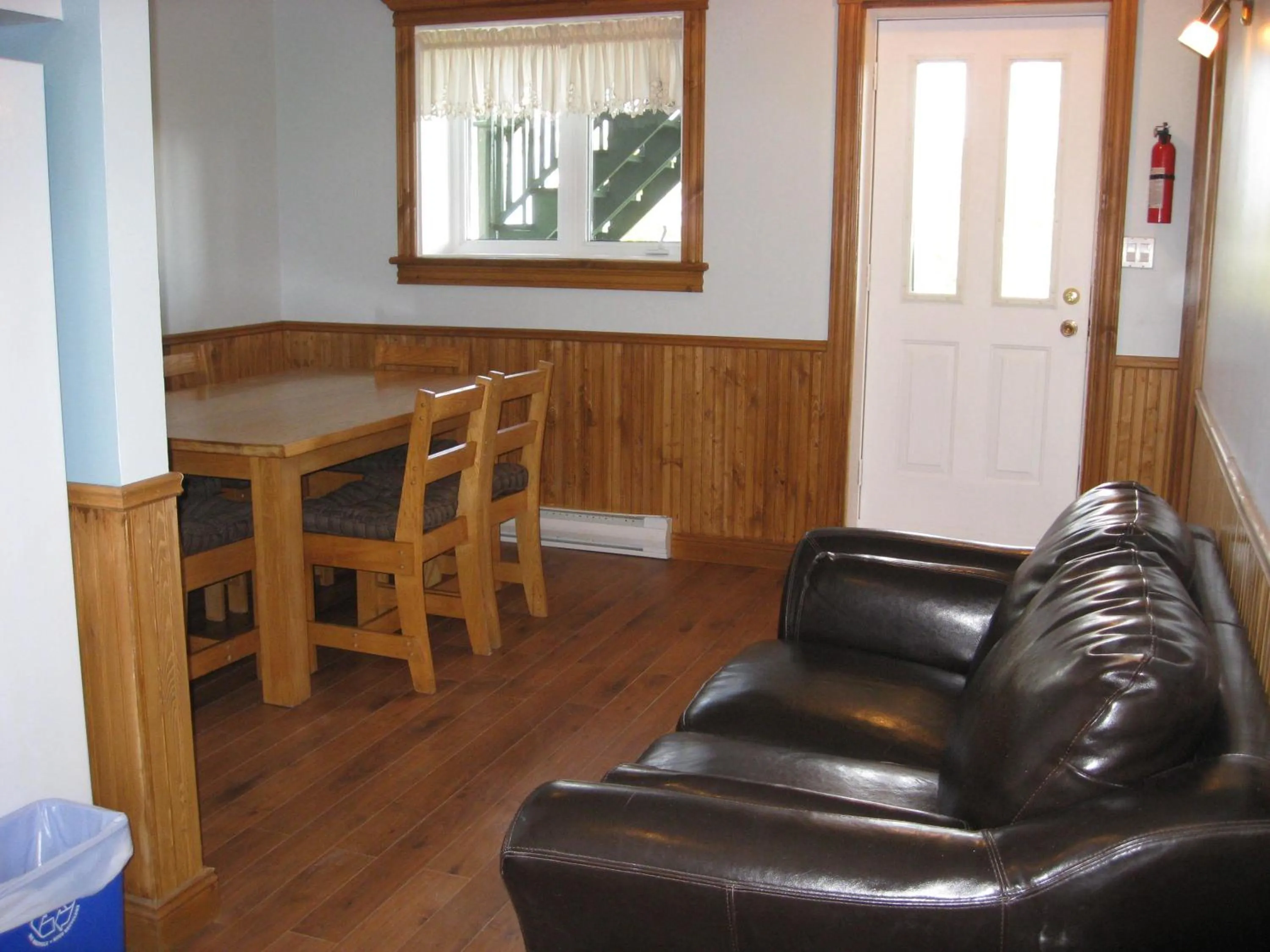 Seating area in Hôtel Sous la Croix 152725