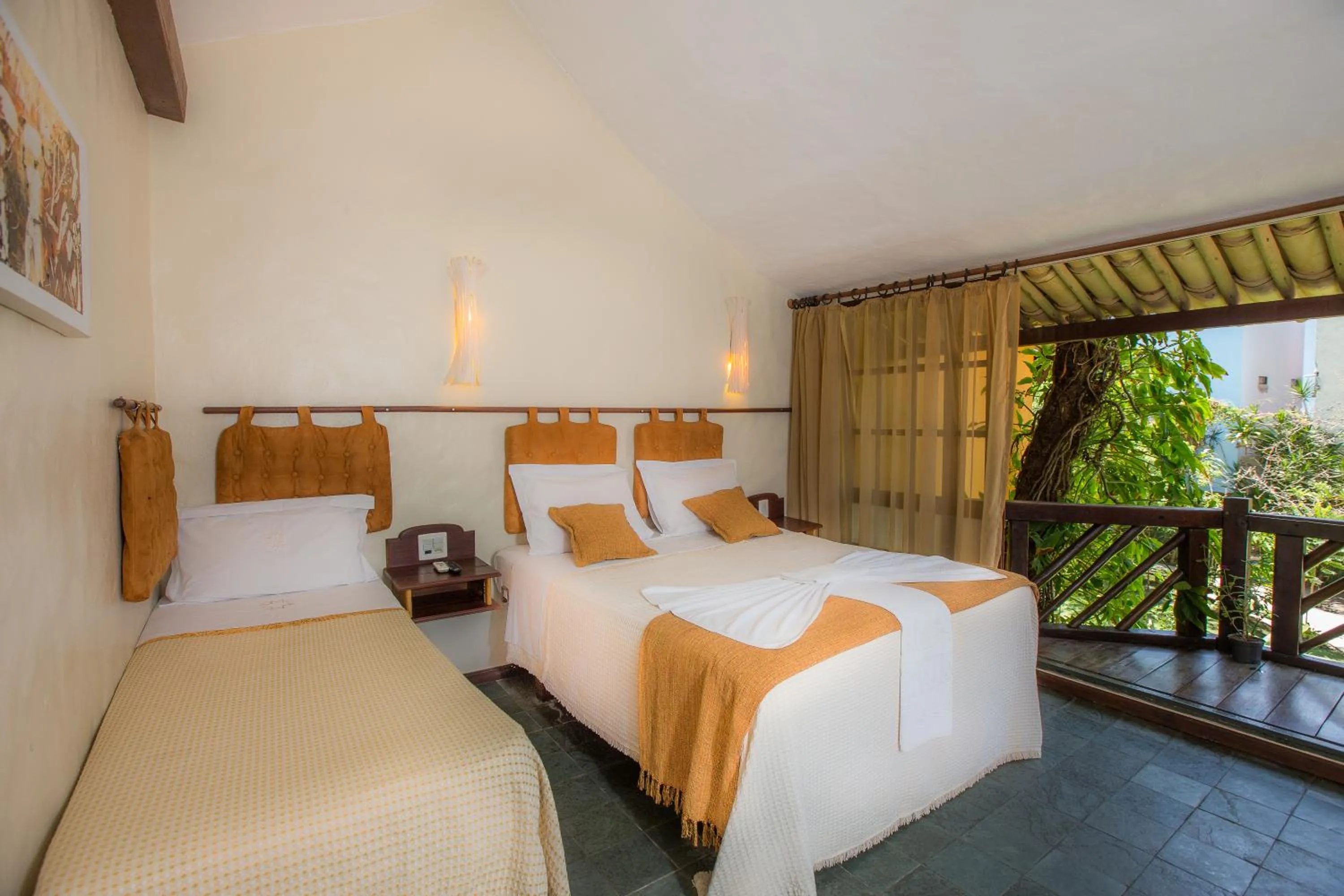 Standard Triple Room in Pousada Dos Artistas