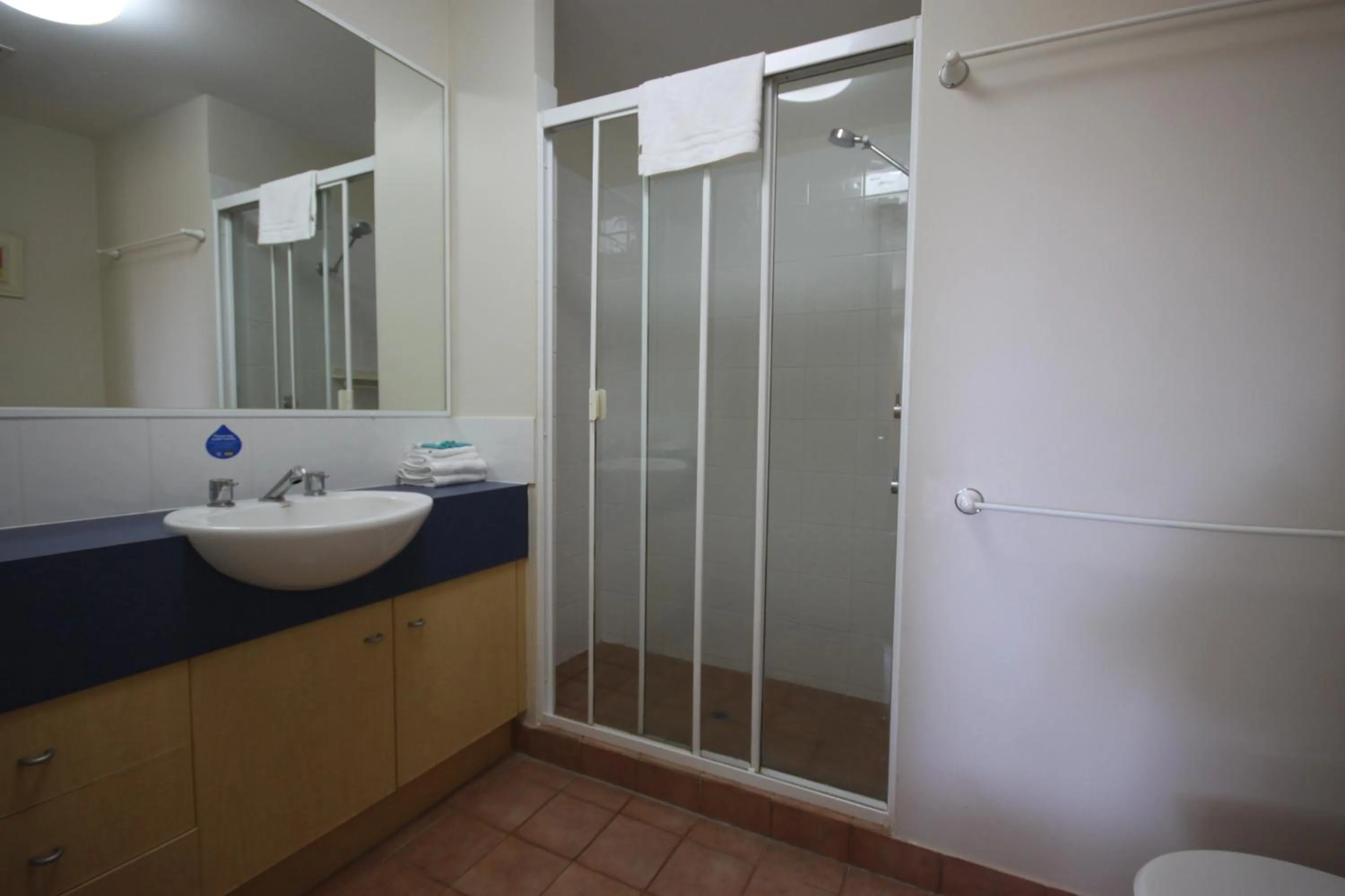 Bathroom in Aruba Beach Resort