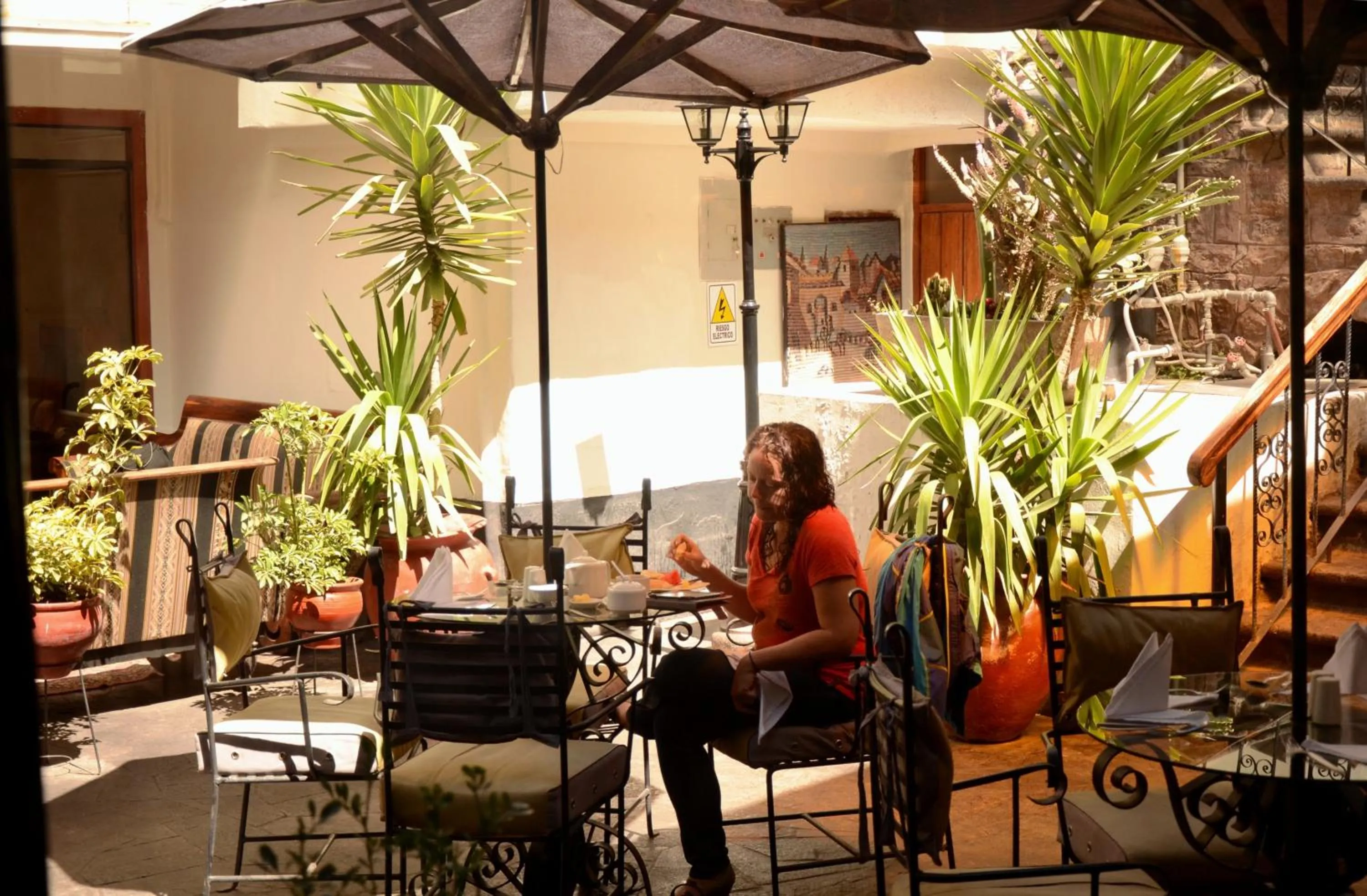 People in Hotel Oblitas Plaza de Armas Cusco