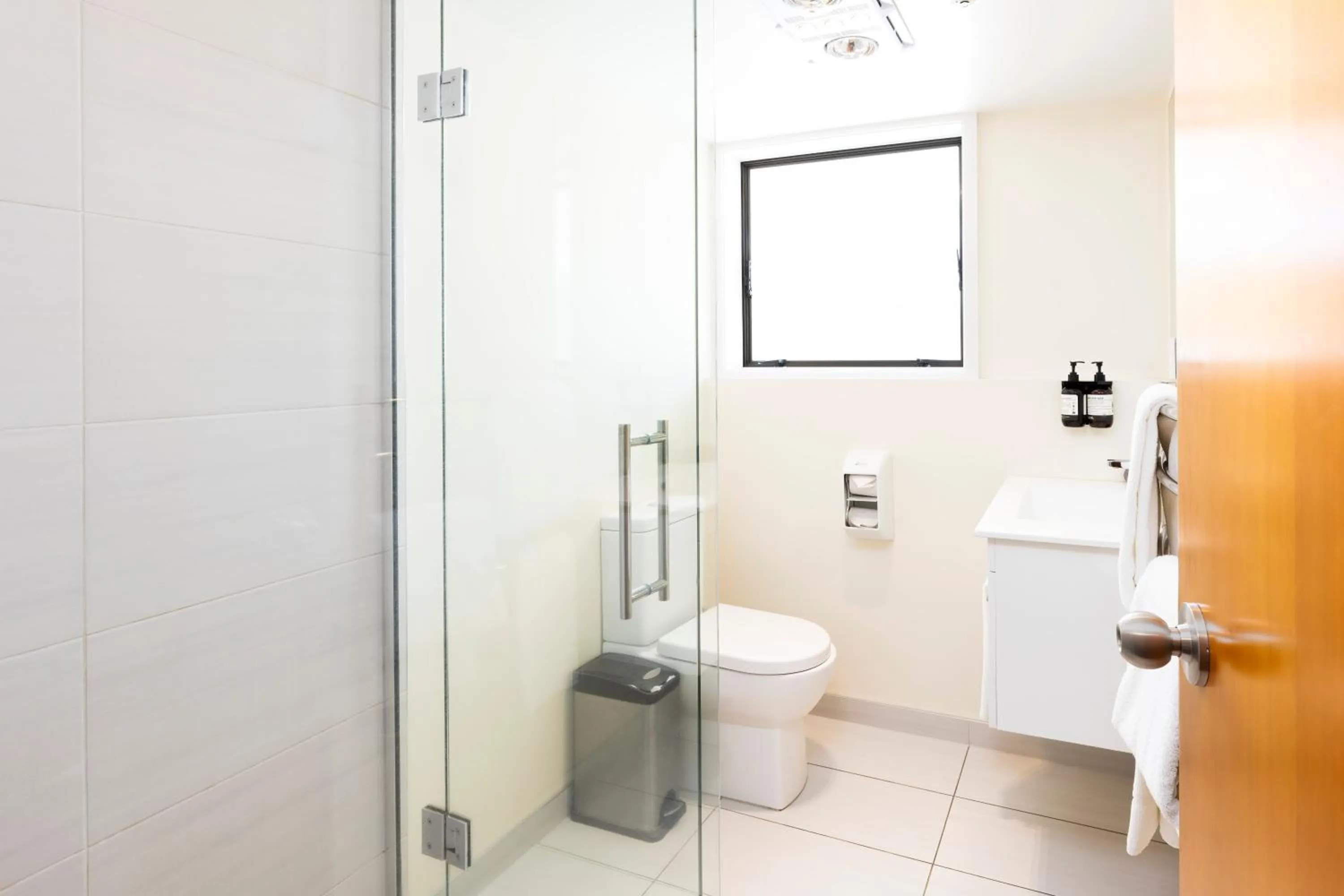 Bathroom in Airport Gateway Hotel