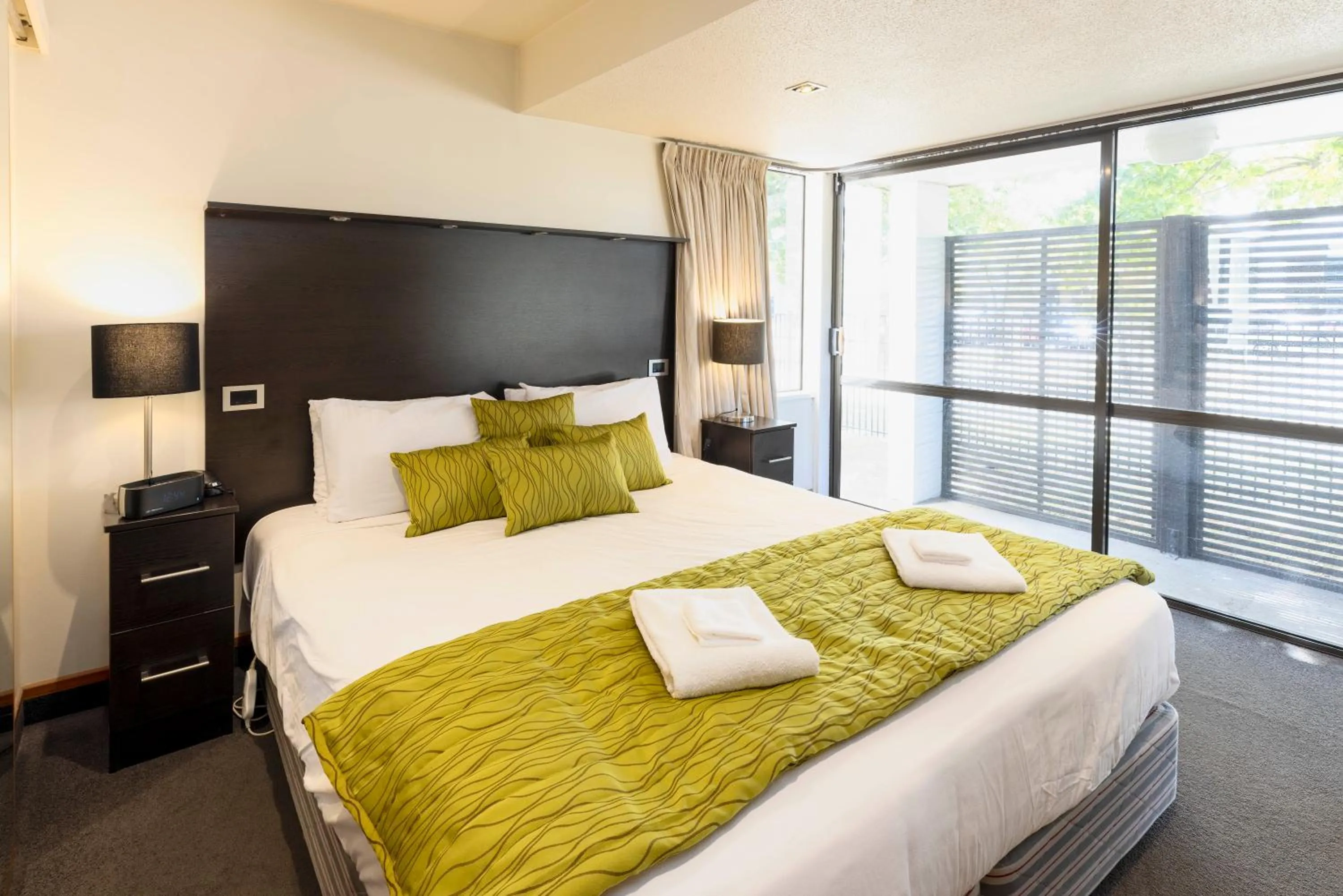 Bed in Airport Gateway Hotel