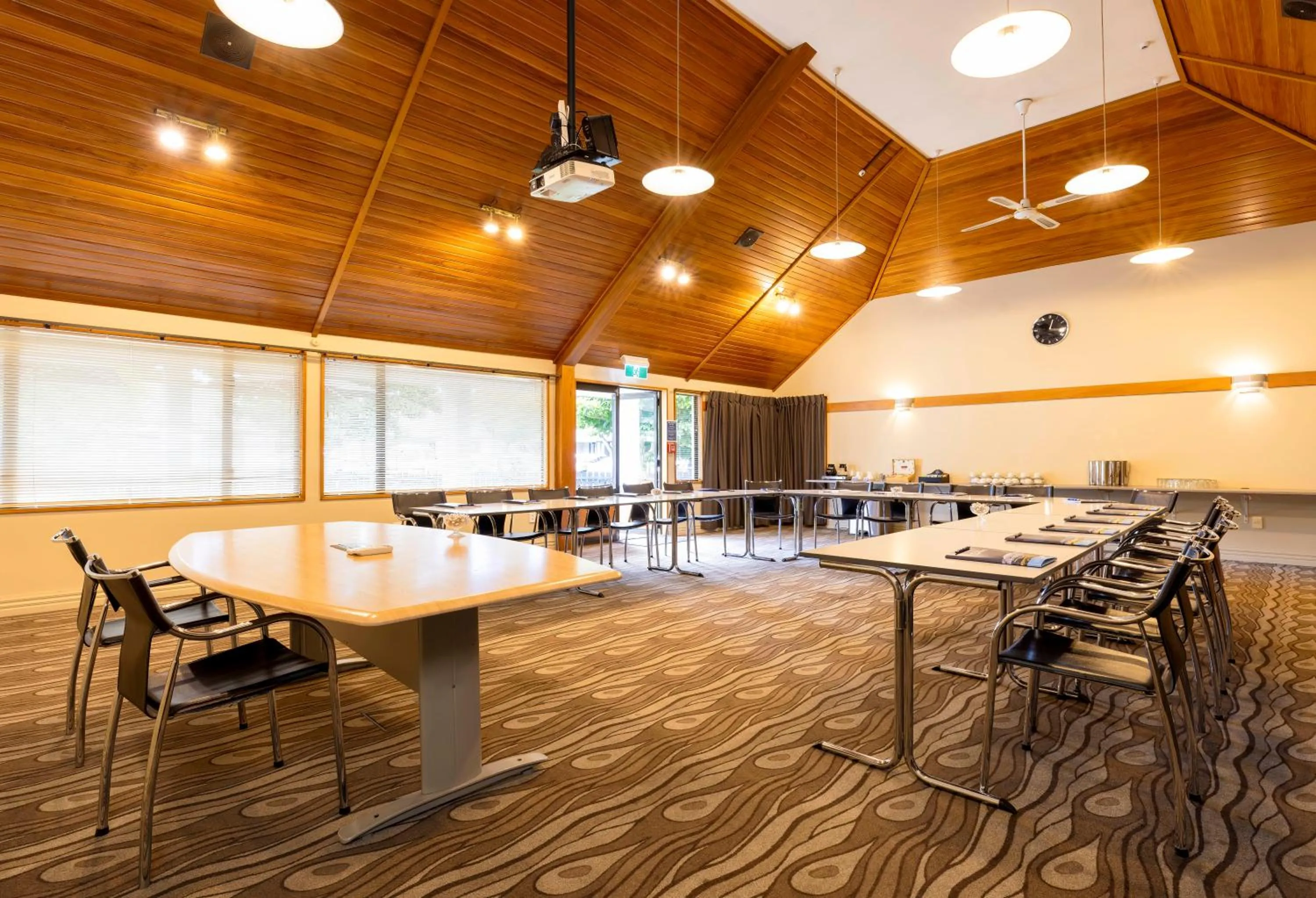 Meeting/conference room in Airport Gateway Hotel