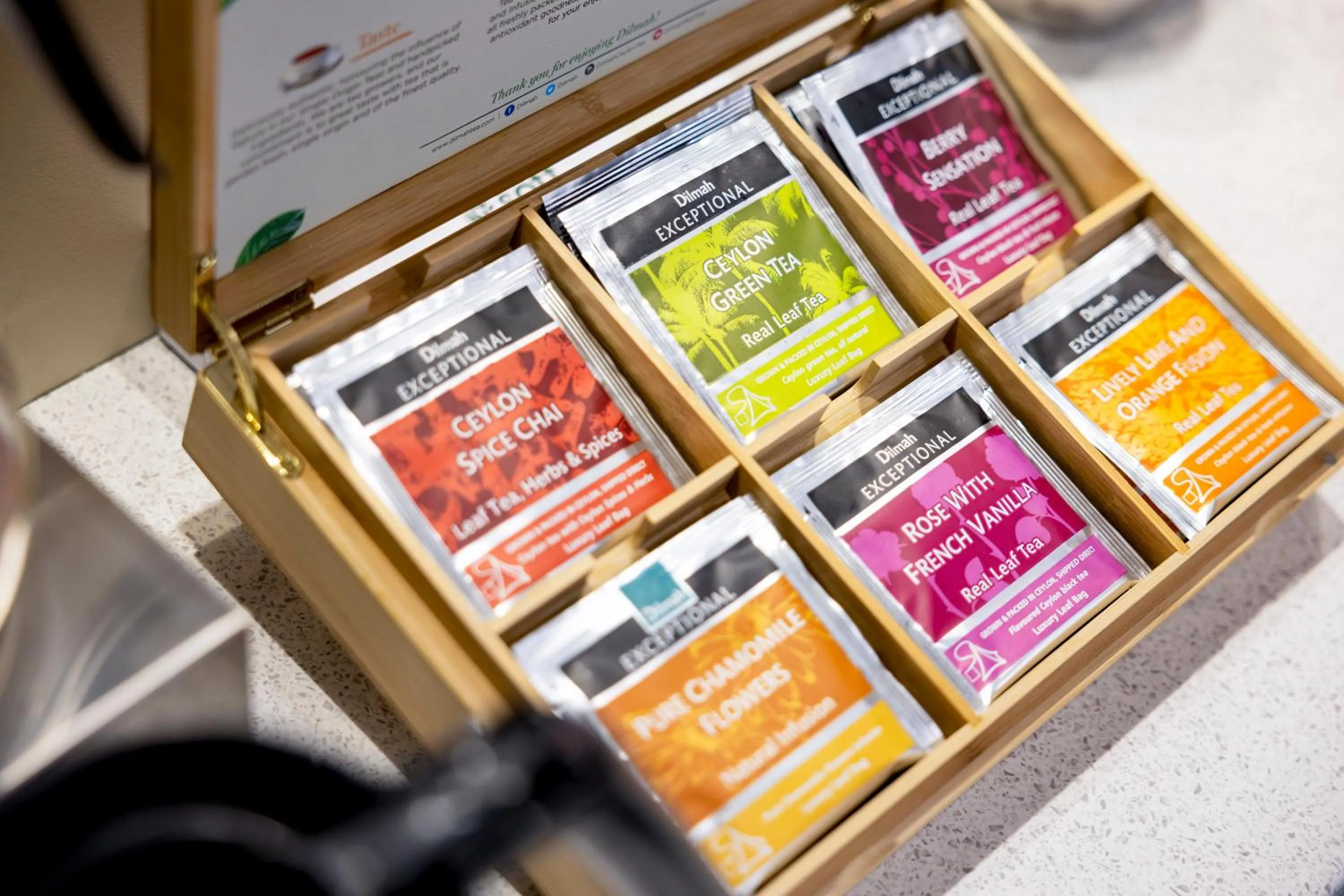 Coffee/tea facilities in Airport Gateway Hotel