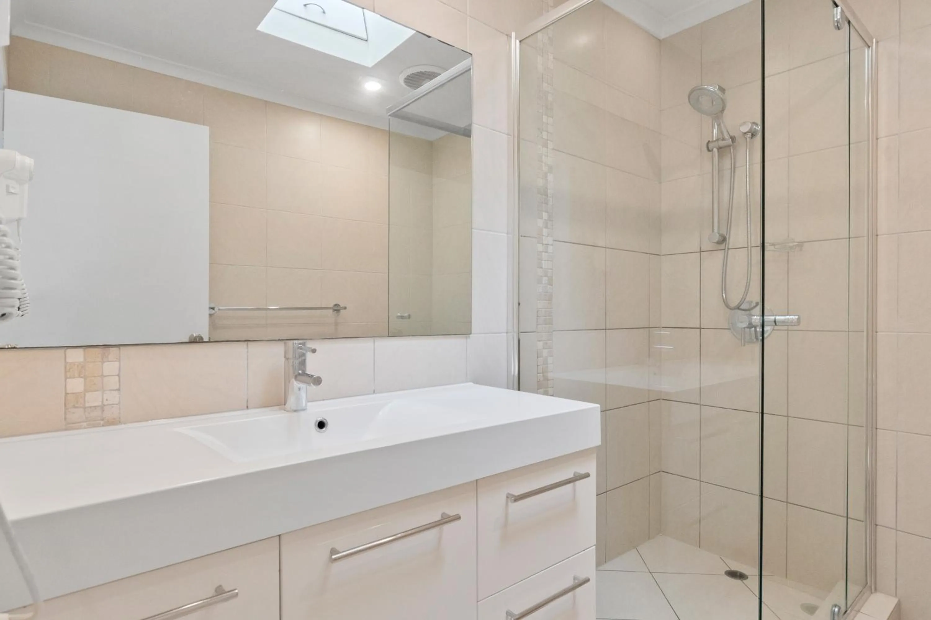 Bathroom in Beach Breakers Resort