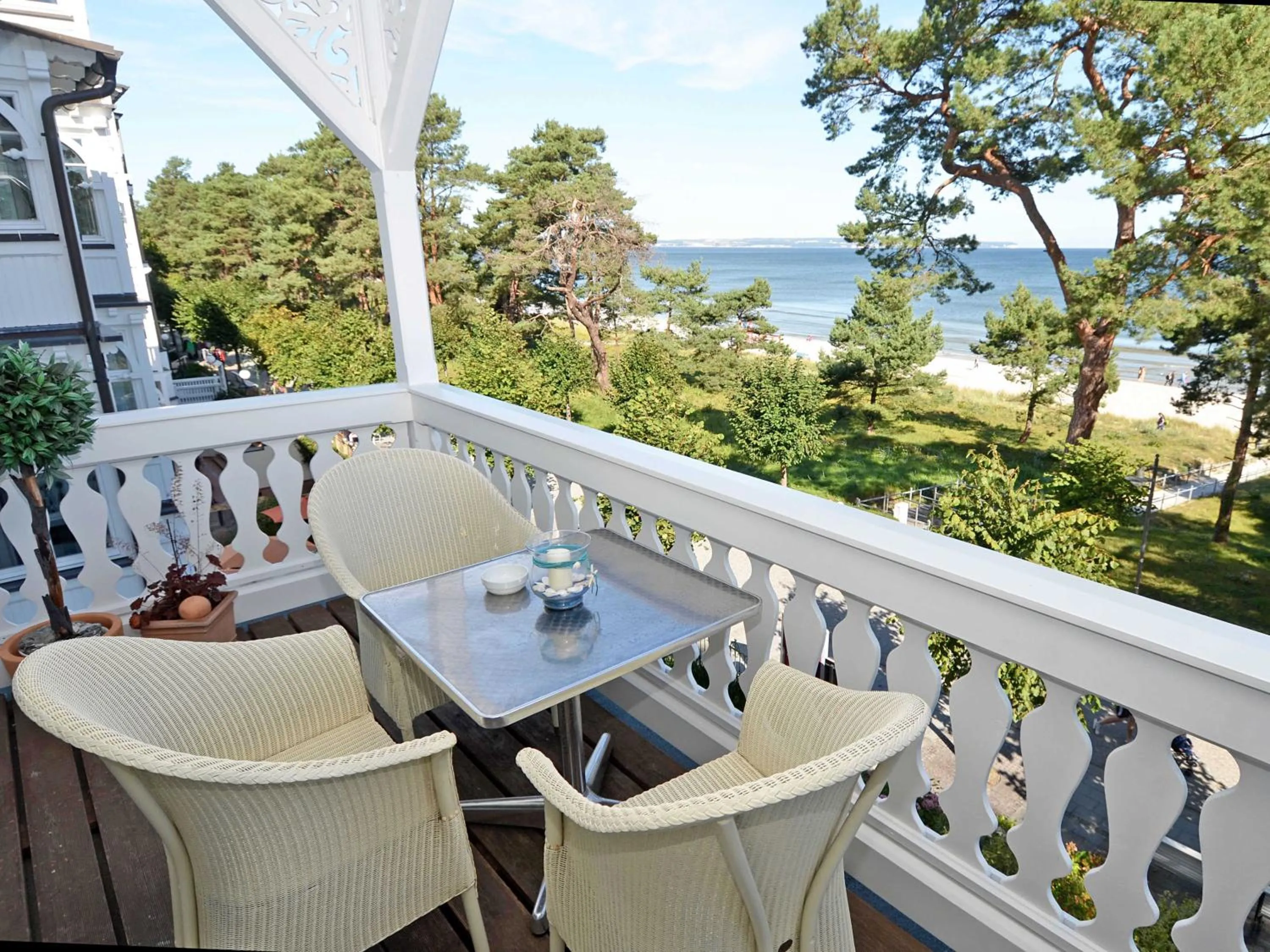 Villa Strandburg in Binz - WG 10 mit Balkon und Meerblick