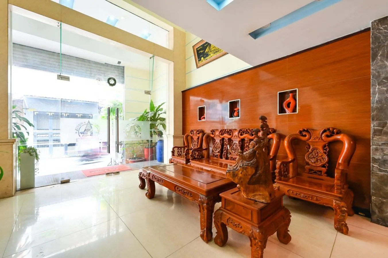 Living room in An Binh 2 hotel near Dam Sen Park