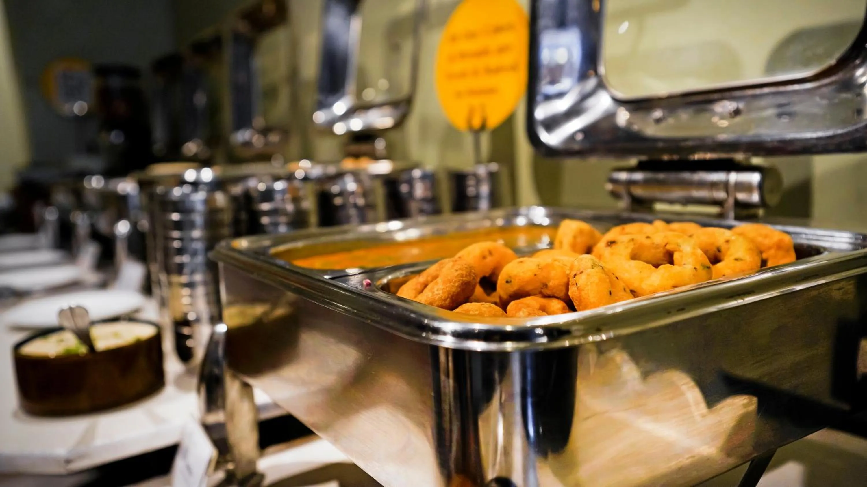 Buffet breakfast in Hotel Ajanta - Colonial Charm Award Winning Luxury Hotel in the Heart of the City