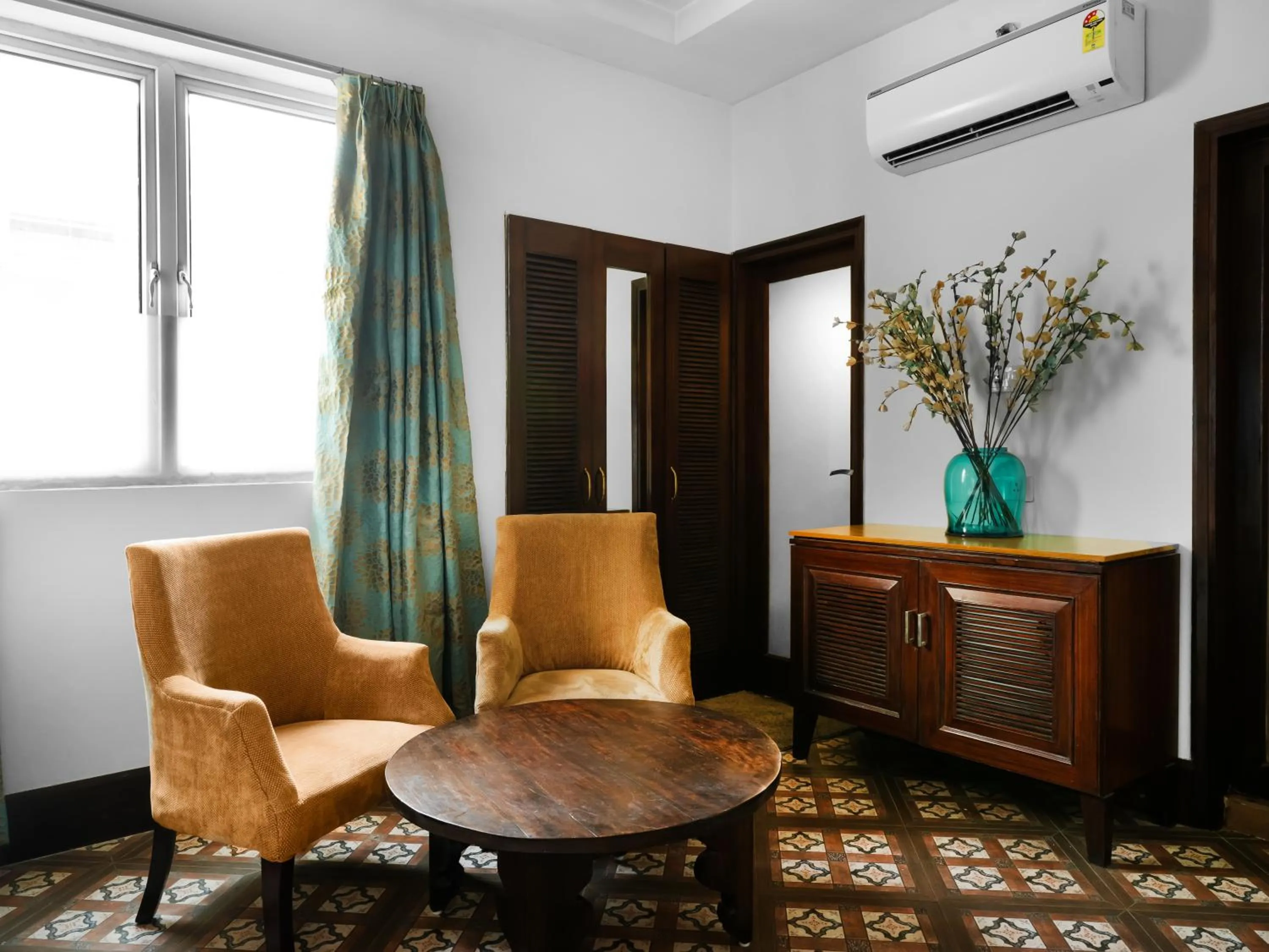 Seating area in Hotel Ajanta - Colonial Charm Award Winning Luxury Hotel in the Heart of the City