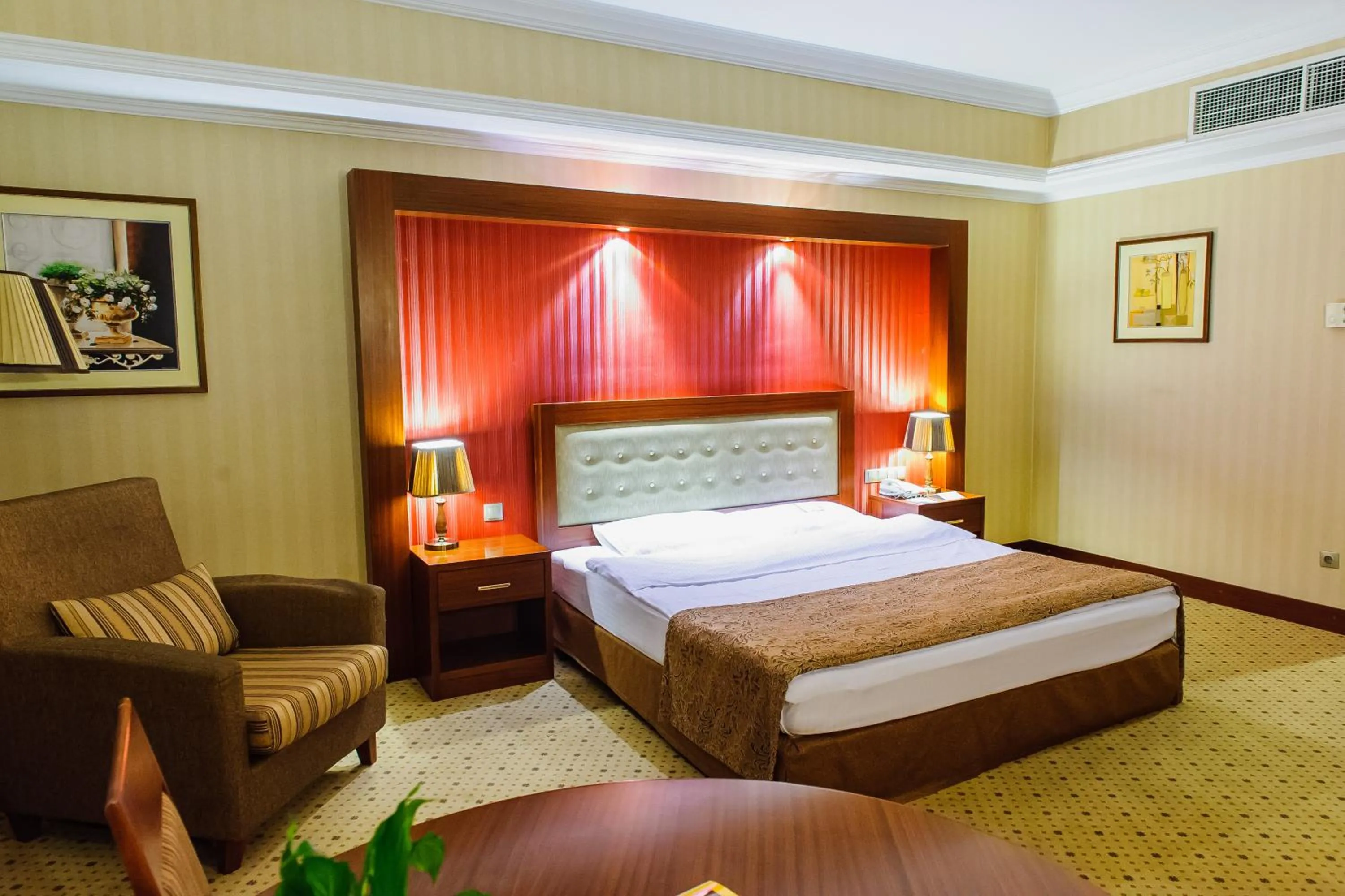 Bed in Diplomat Hotel by AG Hotels Group
