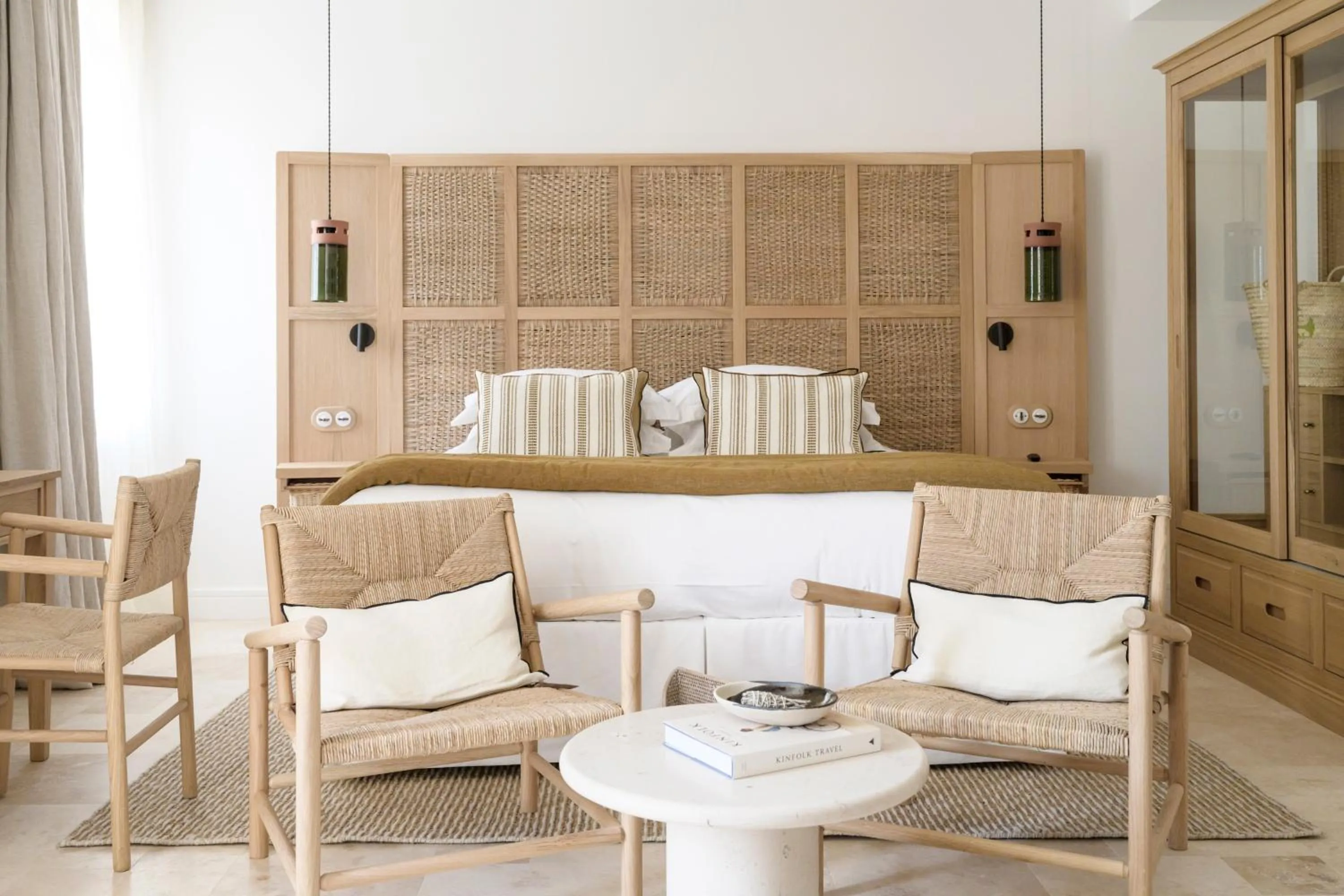 Bedroom in Le Couvent des Minimes, un Hôtel & Spa L'Occitane en Provence
