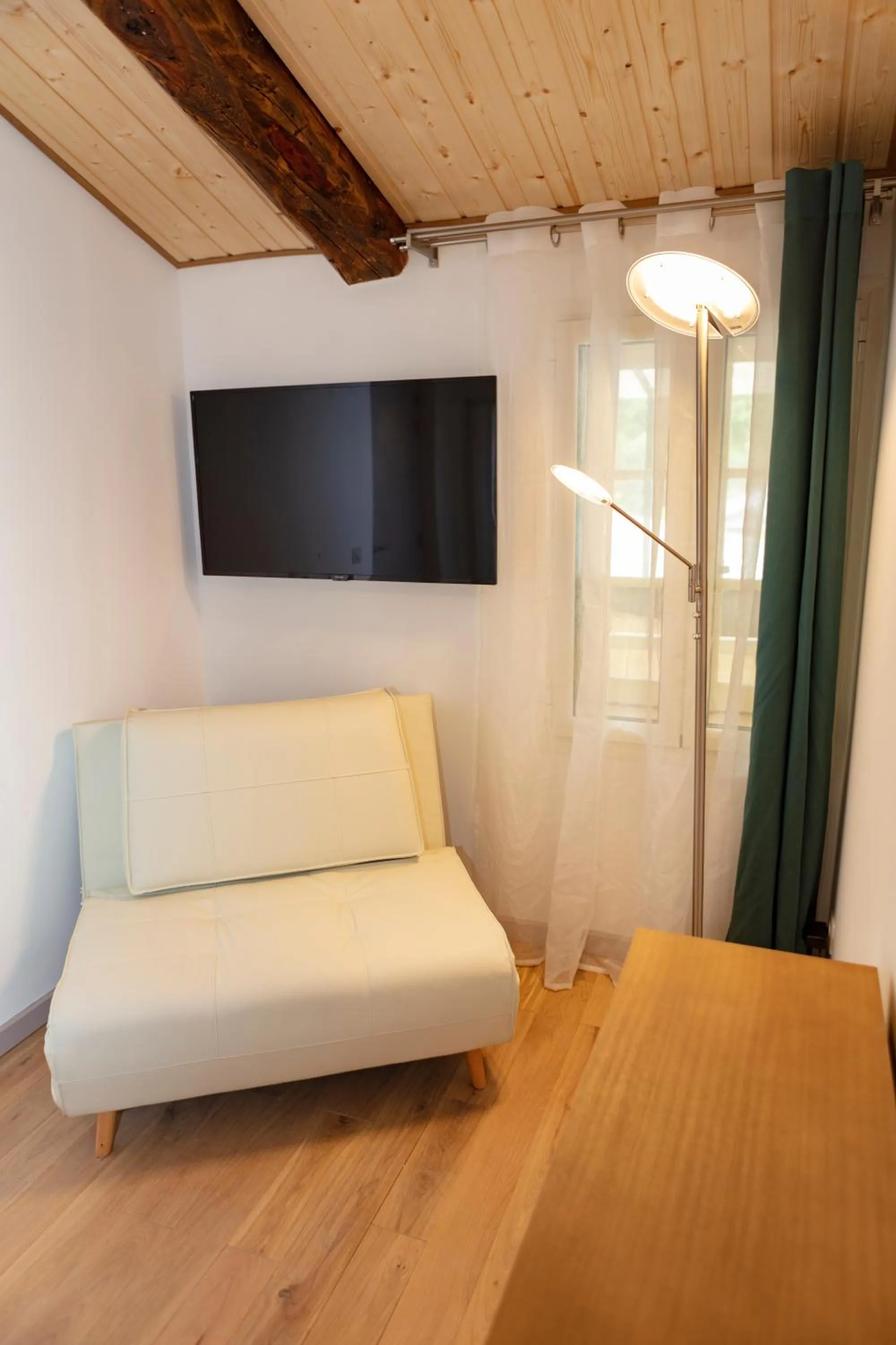 Bed in Relais Des Alpes