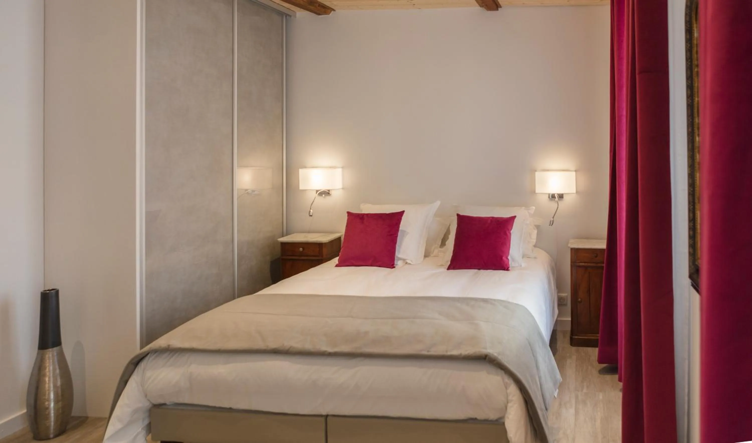 Bed in Relais Des Alpes