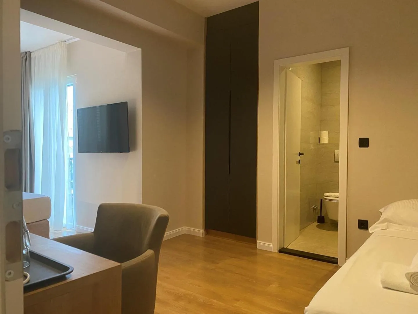 Bed in Beach Hotel Božikovina