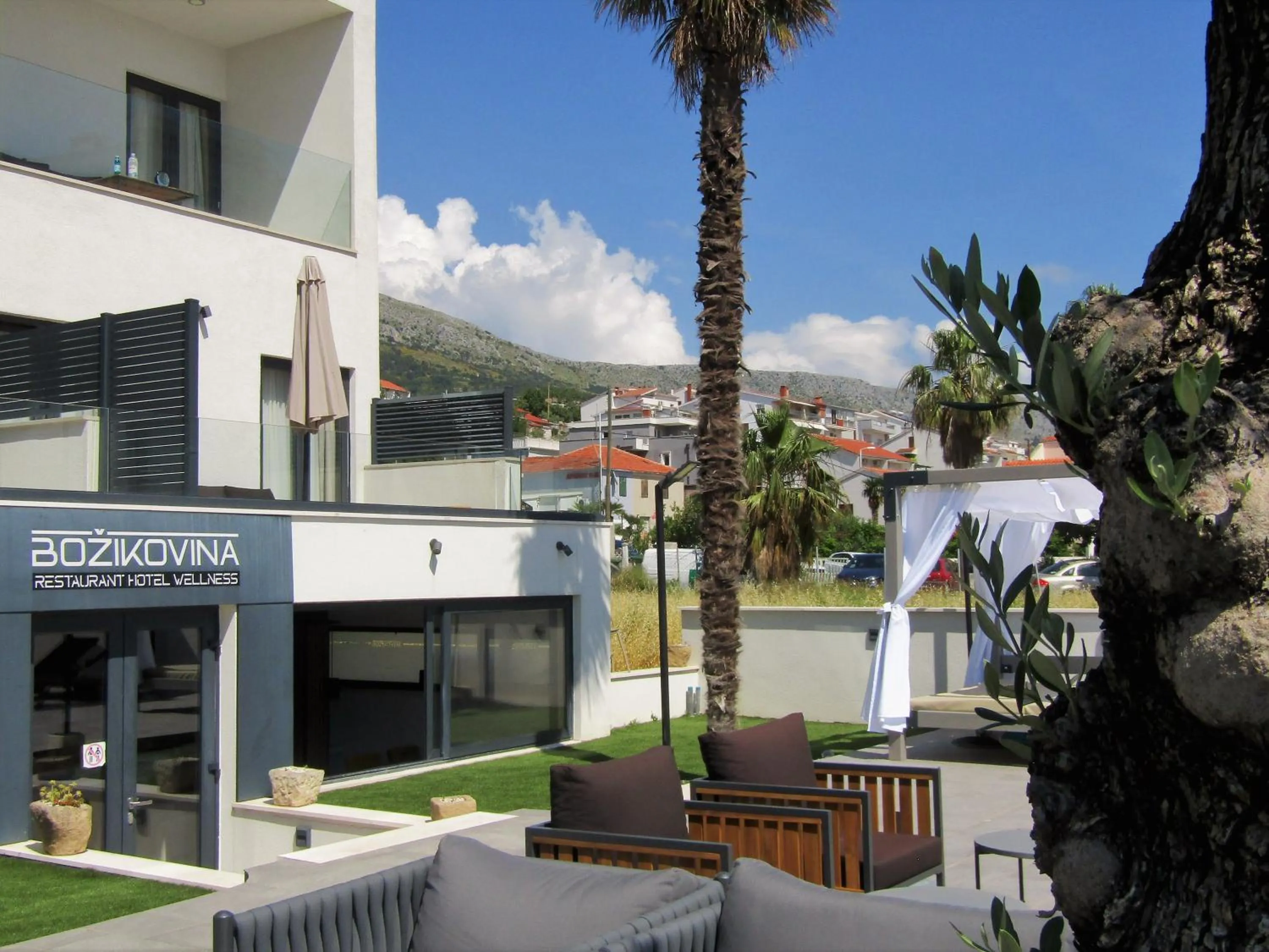 Property building in Beach Hotel Božikovina