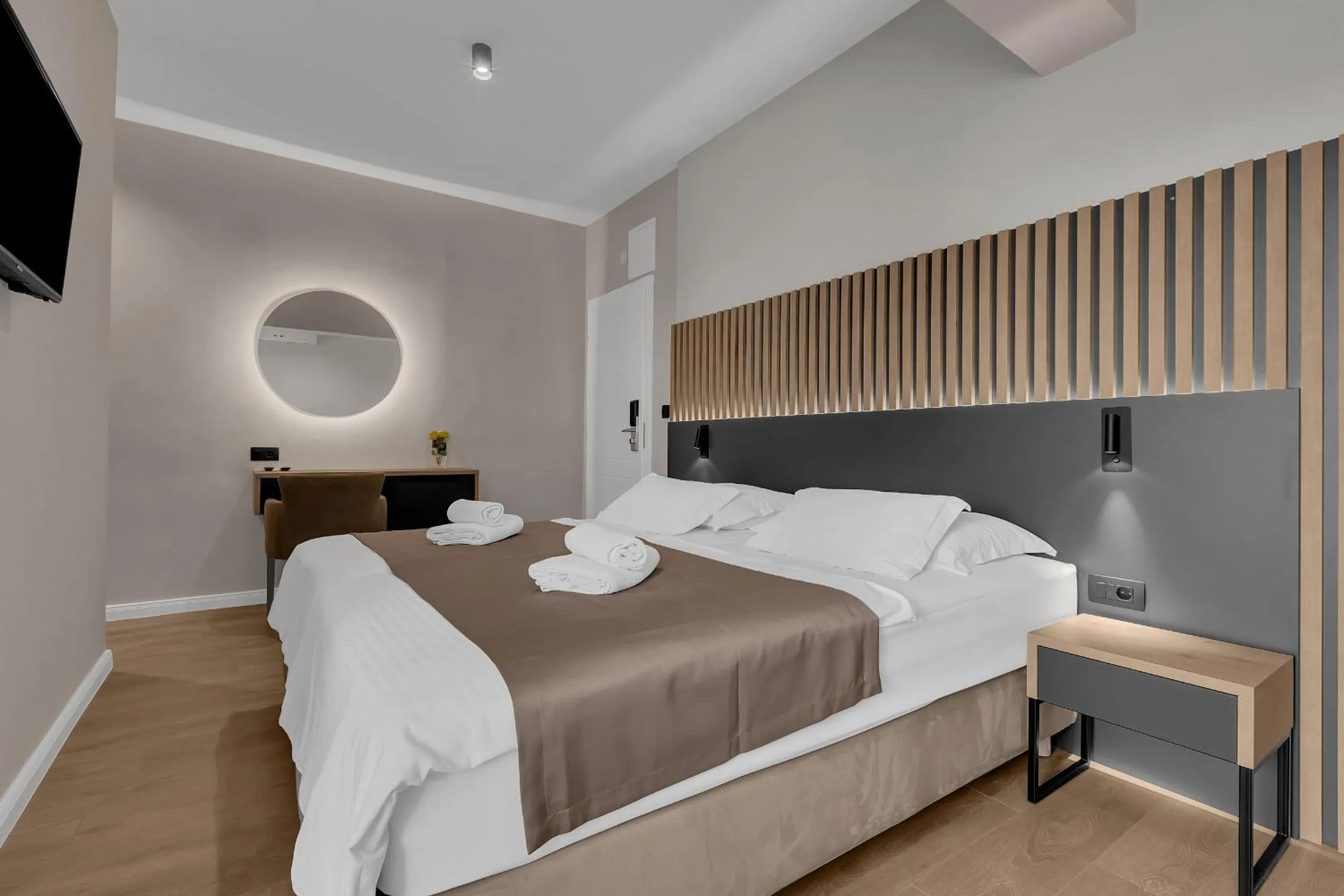 Bed in Beach Hotel Božikovina