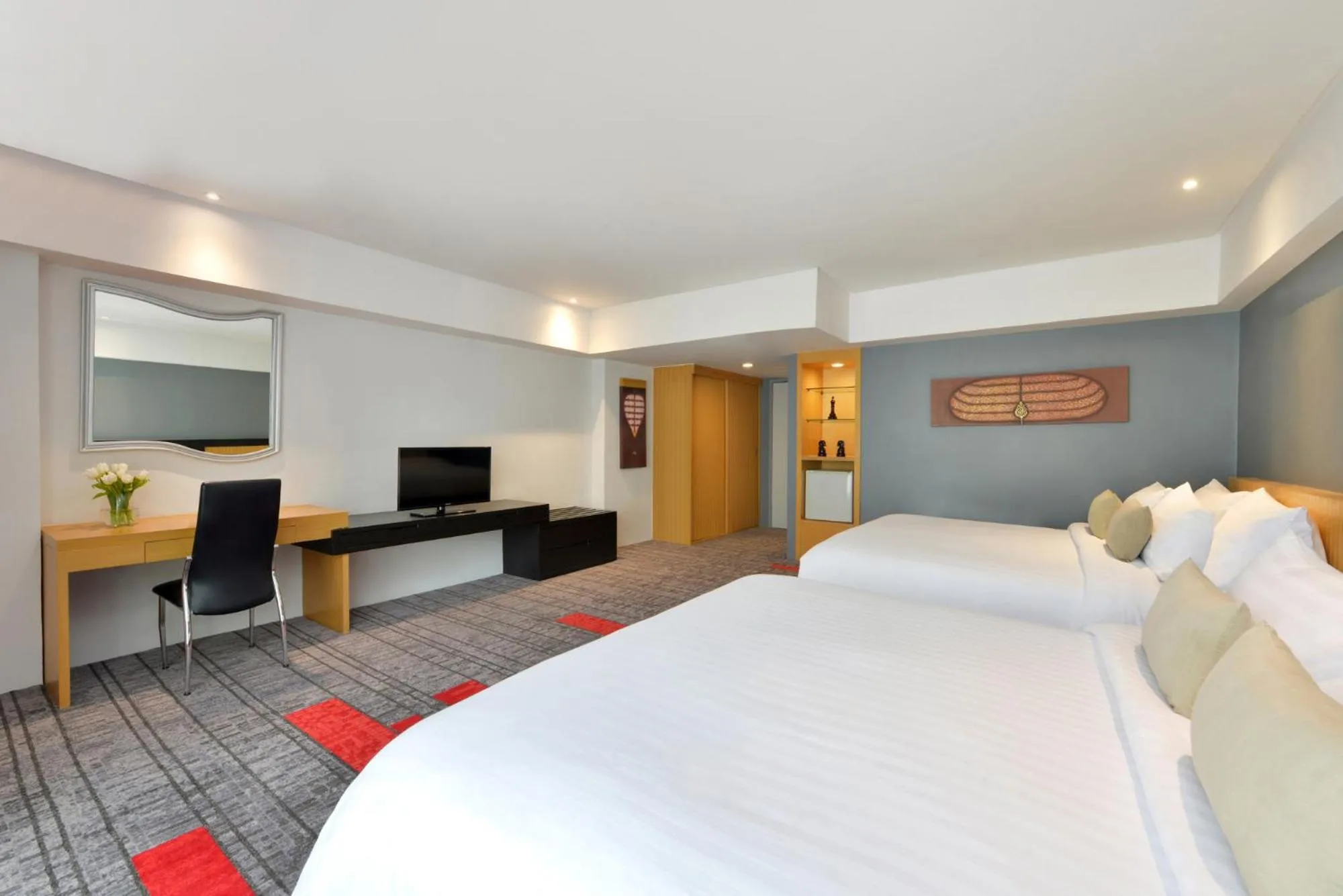 Guests, Bed in BelAire Bangkok Sukhumvit