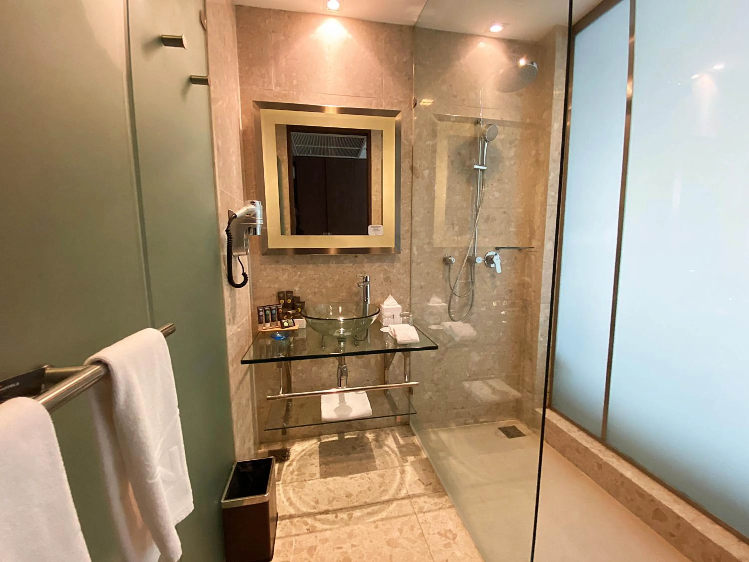 Bathroom in Novotel Bangkok IMPACT