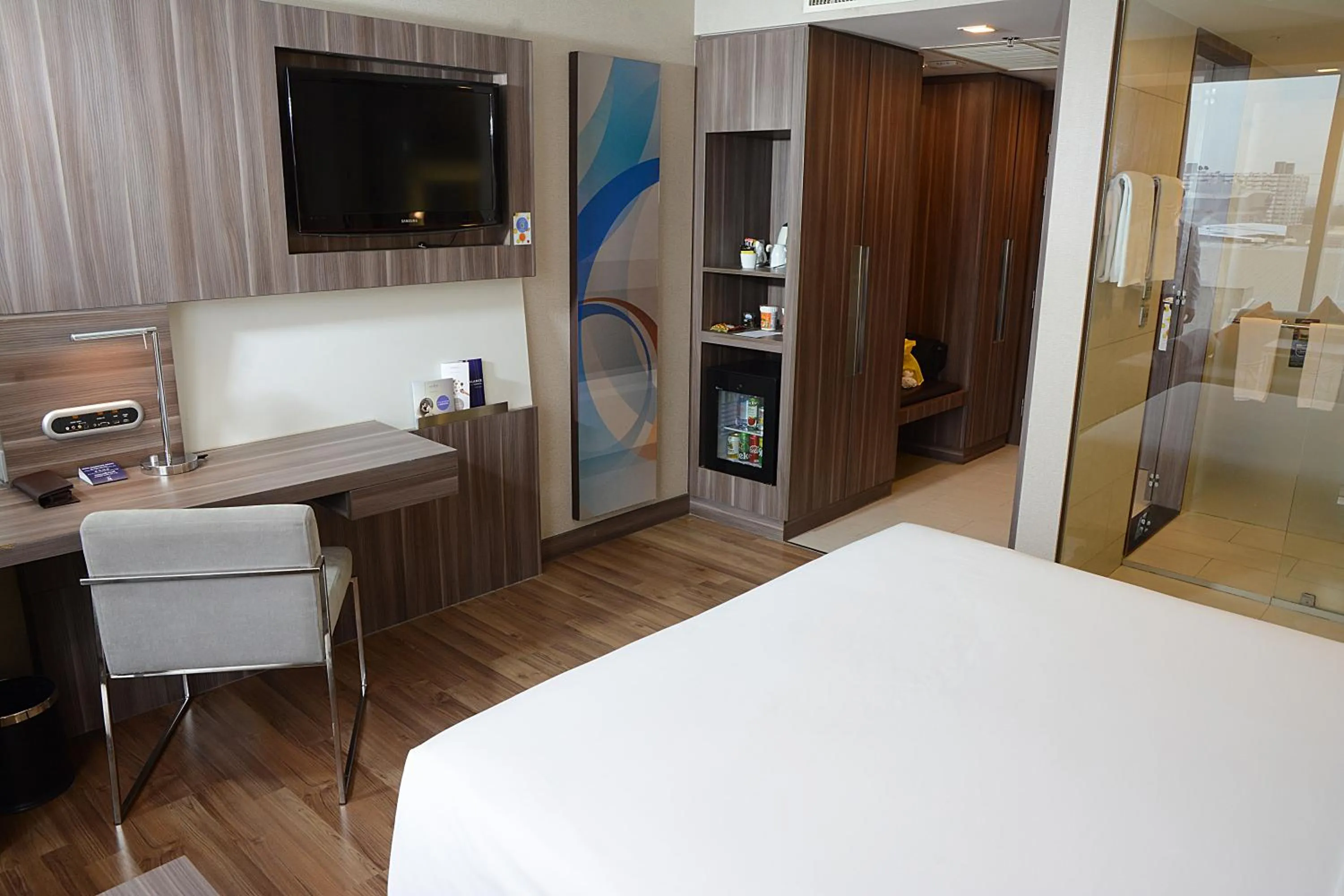 Bed in Novotel Bangkok IMPACT