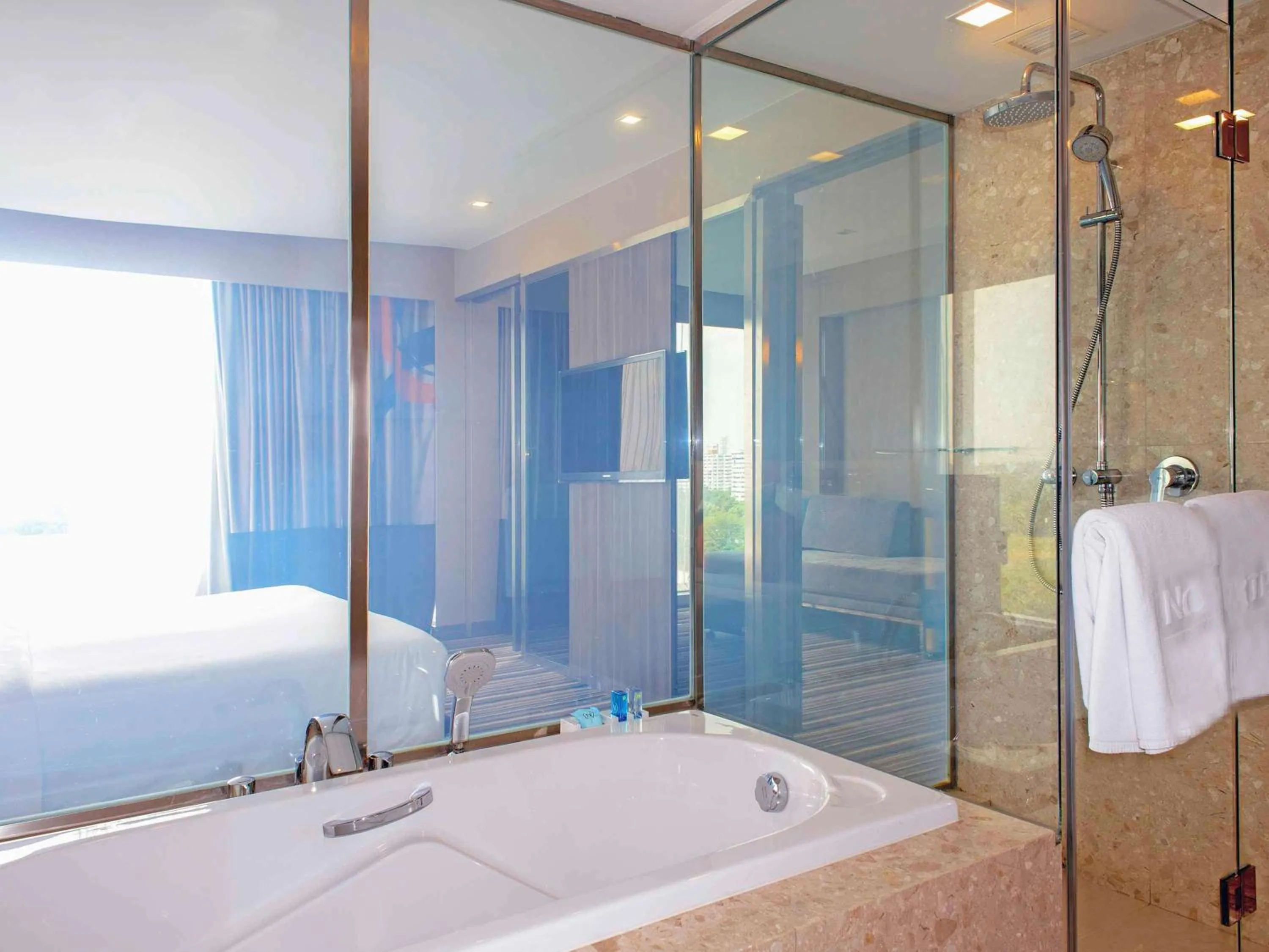 Photo of the whole room, Bed in Novotel Bangkok IMPACT