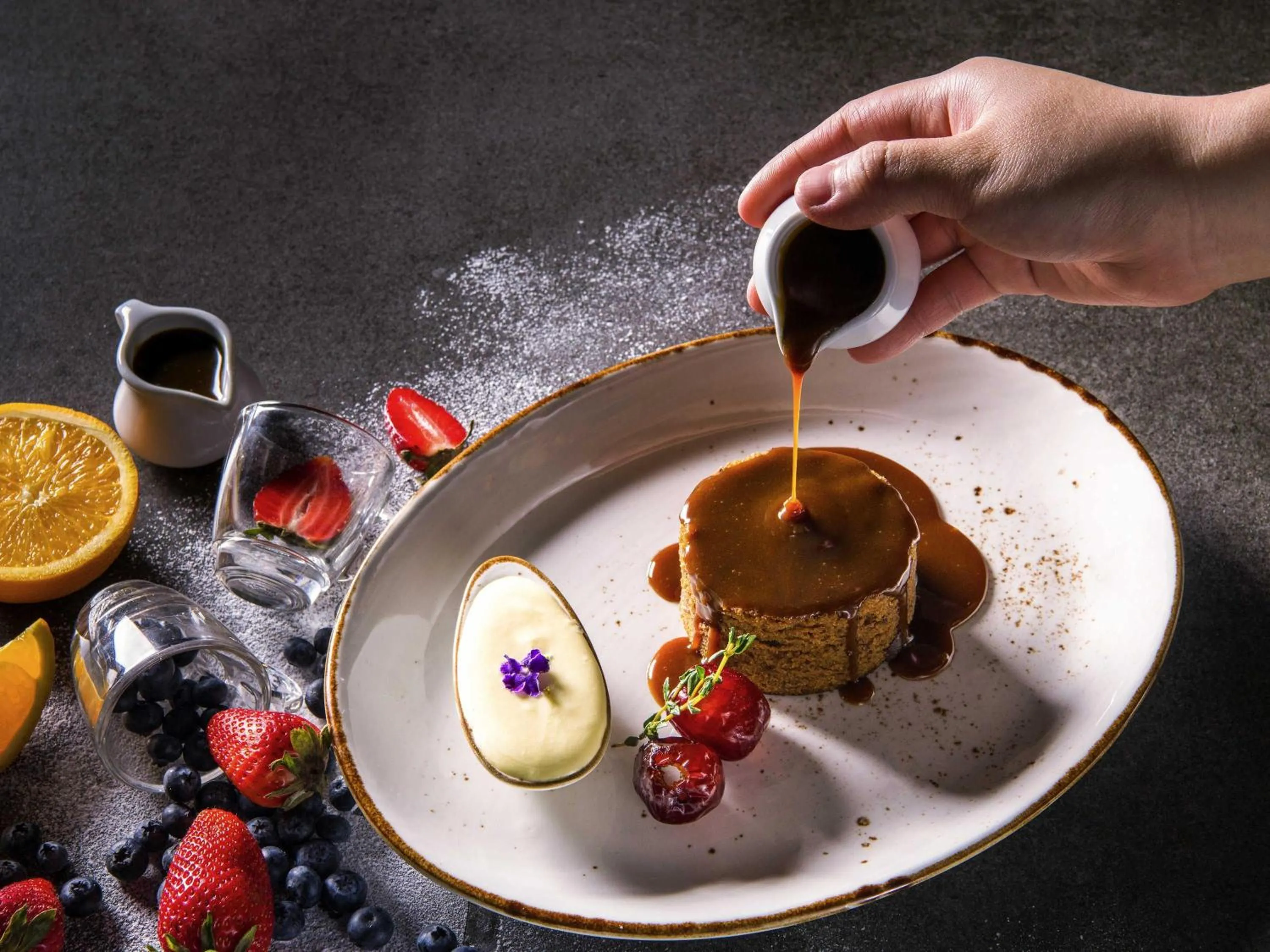 Restaurant/places to eat in Novotel Bangkok IMPACT