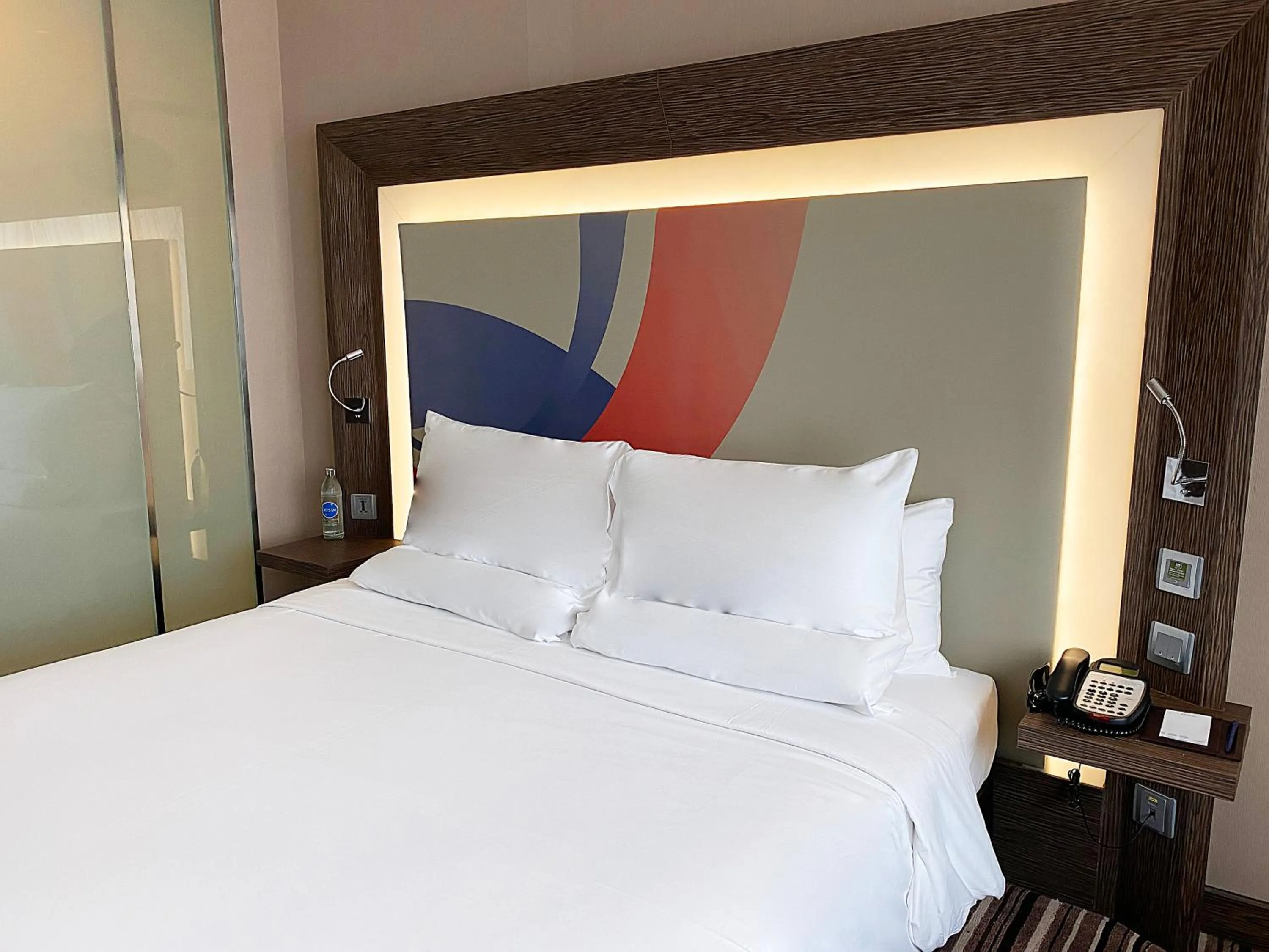 Bed in Novotel Bangkok IMPACT