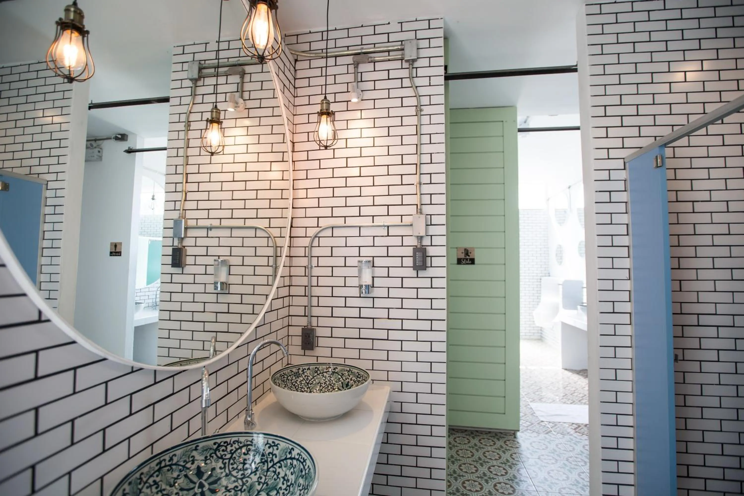 Bathroom in Memmoth Hostel In Lampang