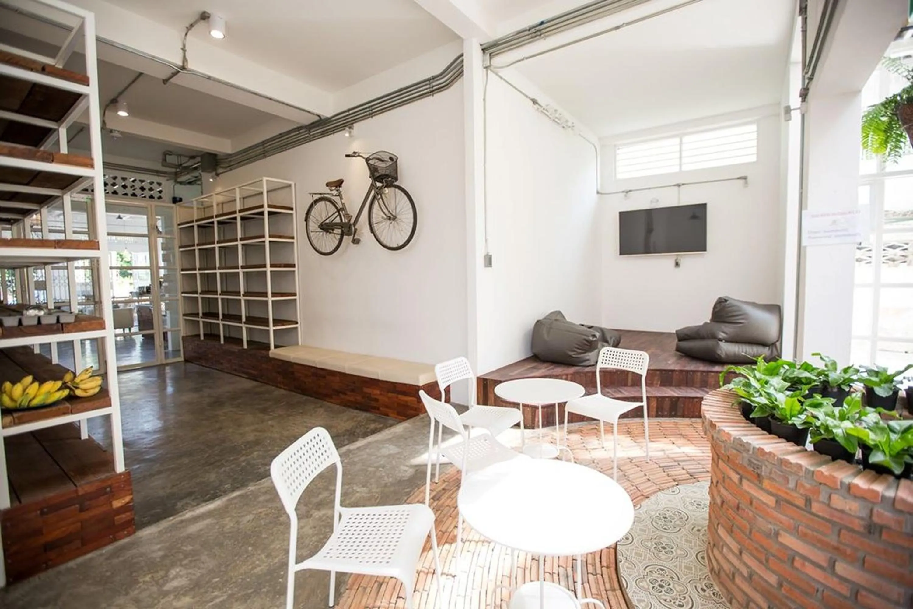 Property building in Memmoth Cafe & Hostel in Lampang