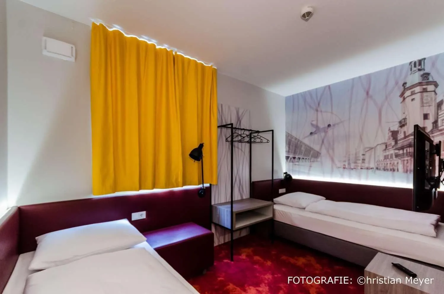 Bed in Campanile Leipzig Halle Airport