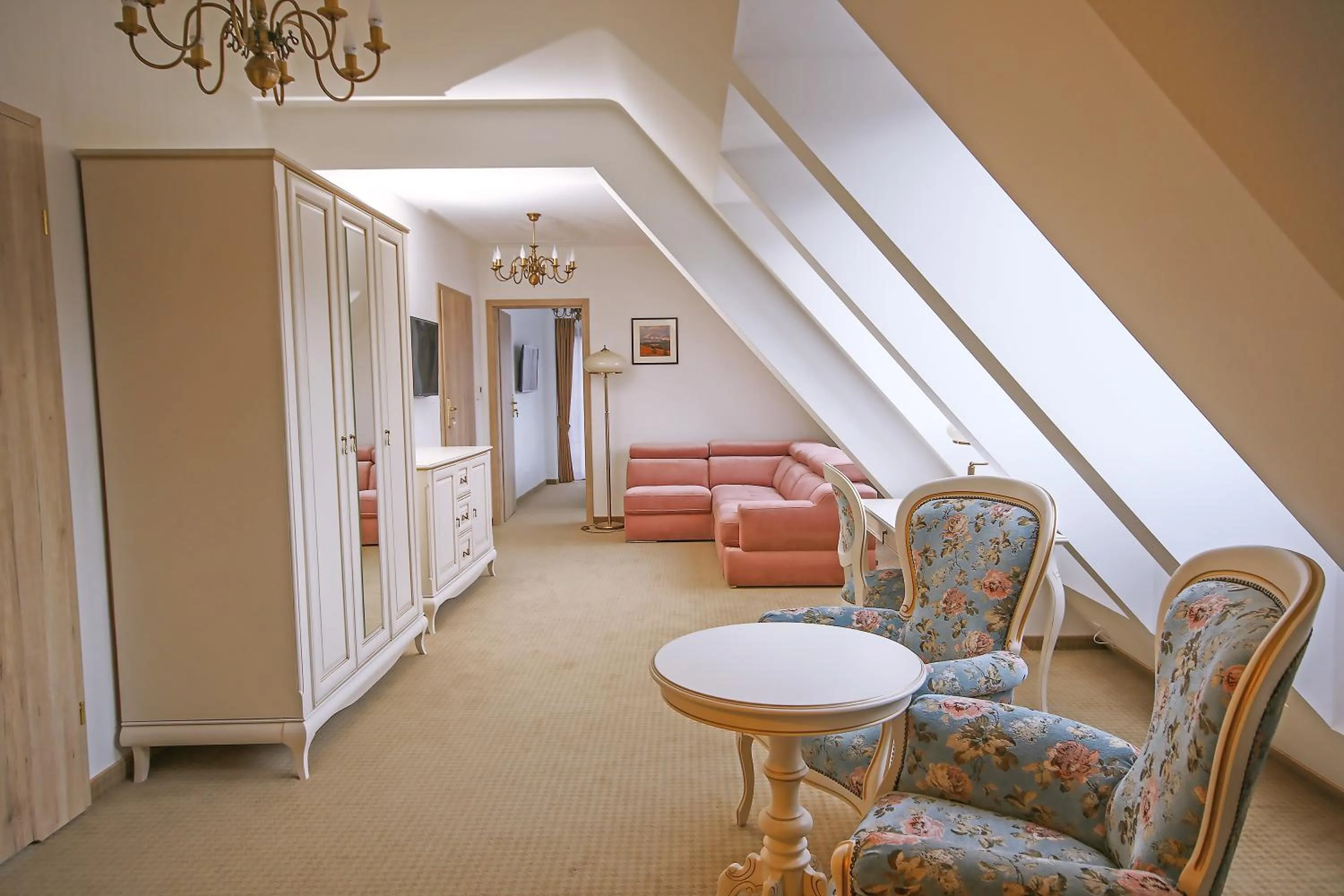 Other in Hotel Paryski Art & Business Zakopane - Basen Jacuzzi Sauna Małpi Gaj