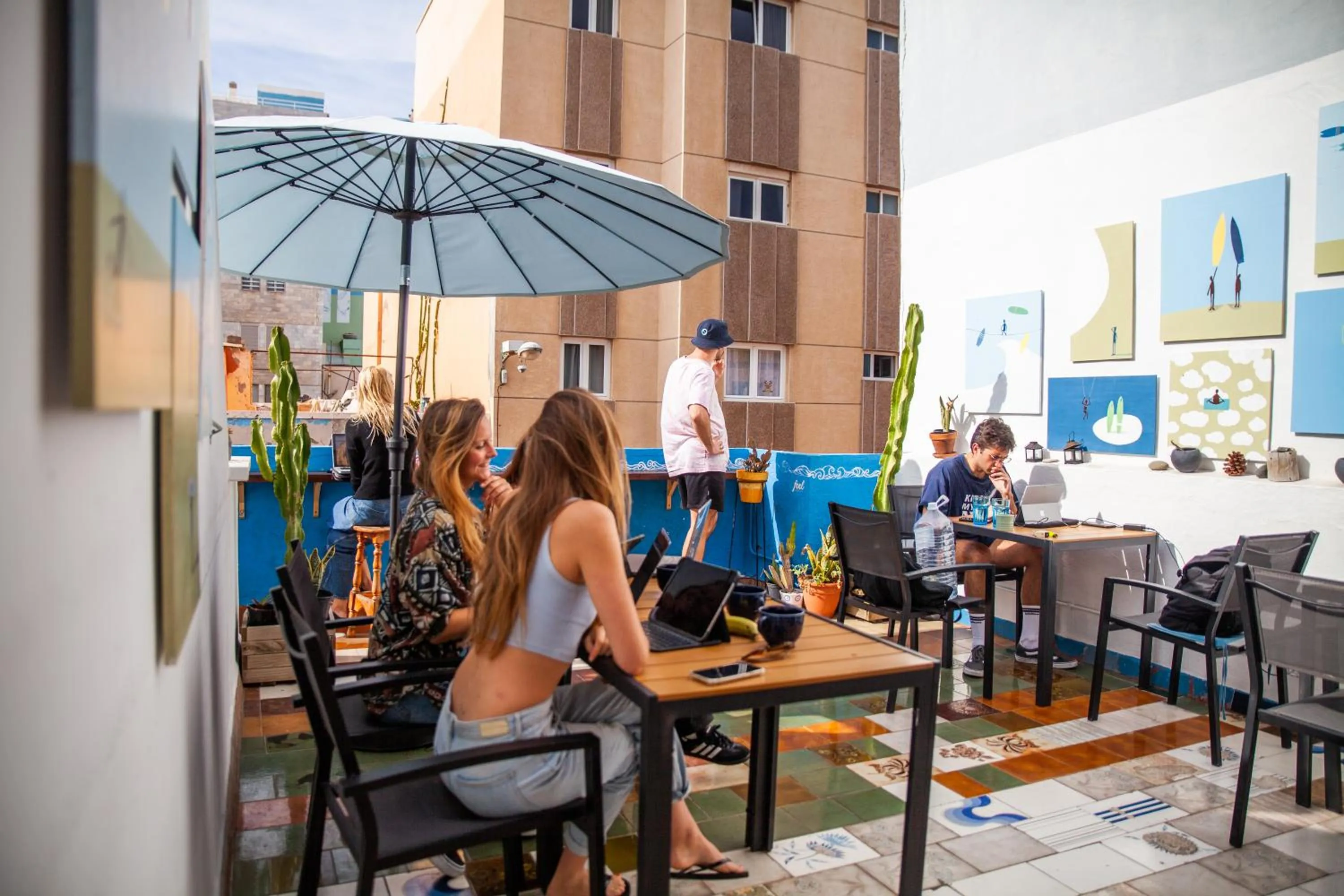 La Ventana Azul Surf Hostel