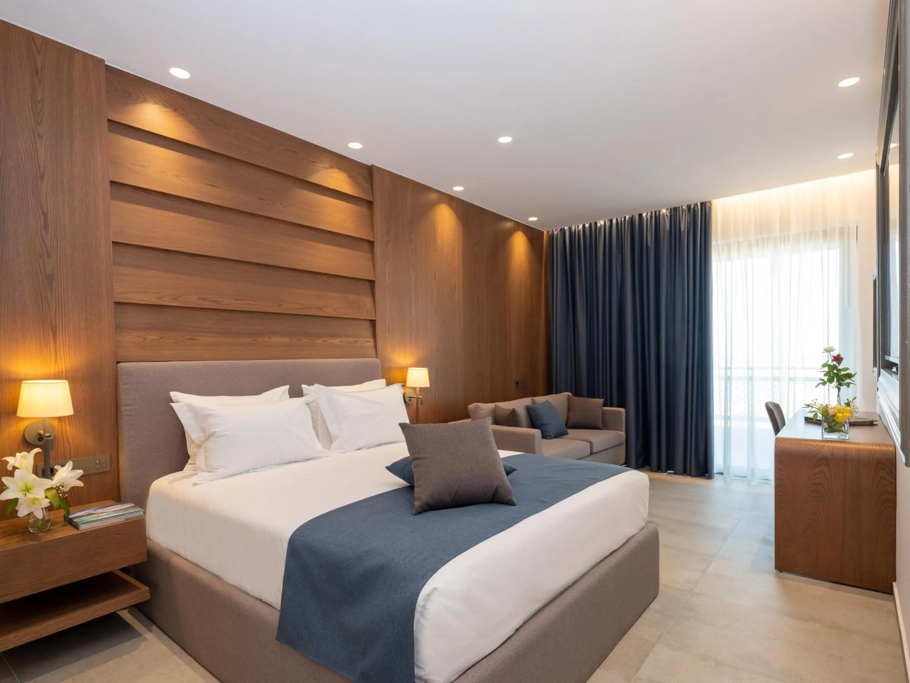 Bed in Nana Golden Beach All Inclusive Resort & Spa