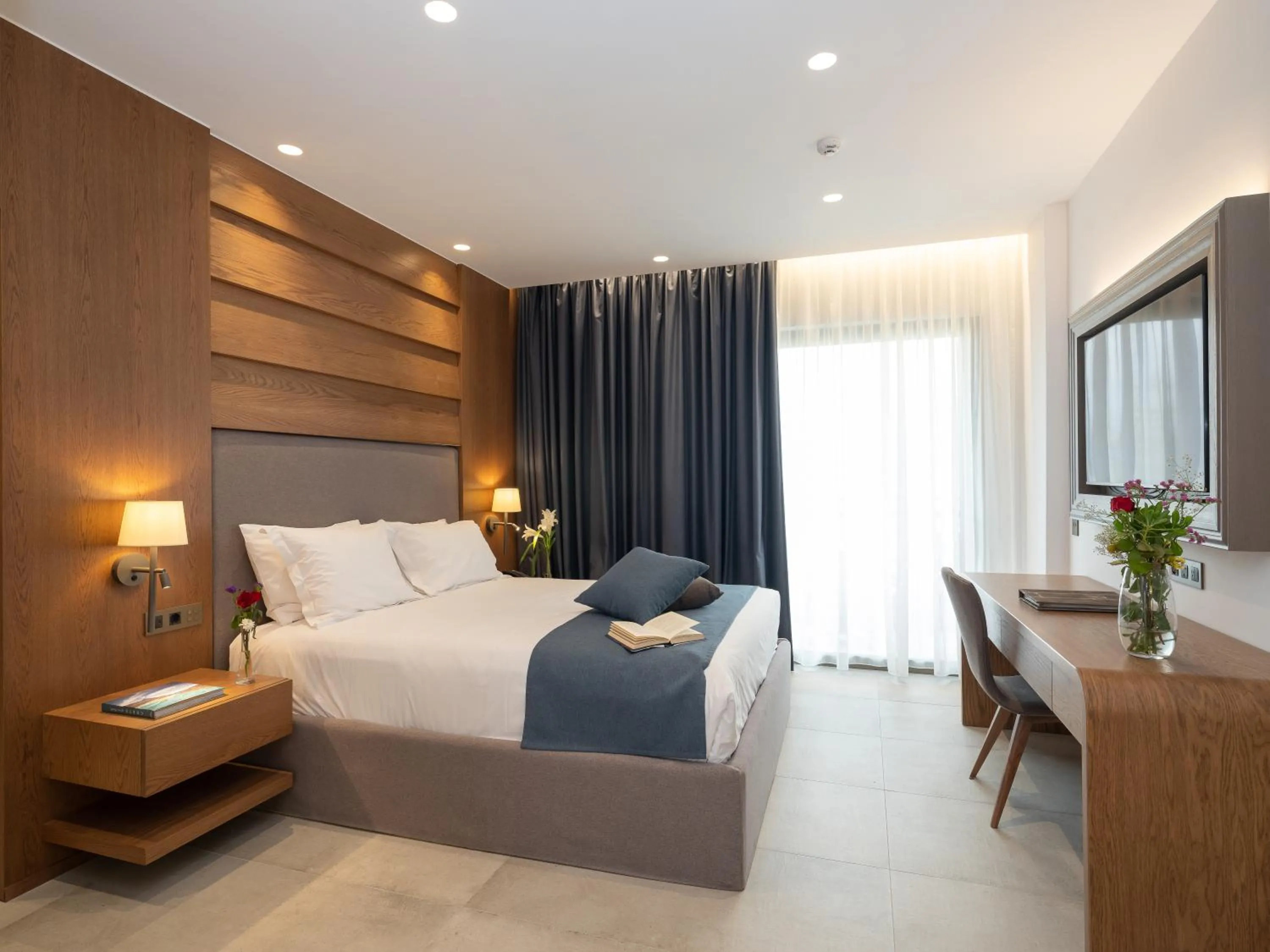 Bed in Nana Golden Beach All Inclusive Resort & Spa