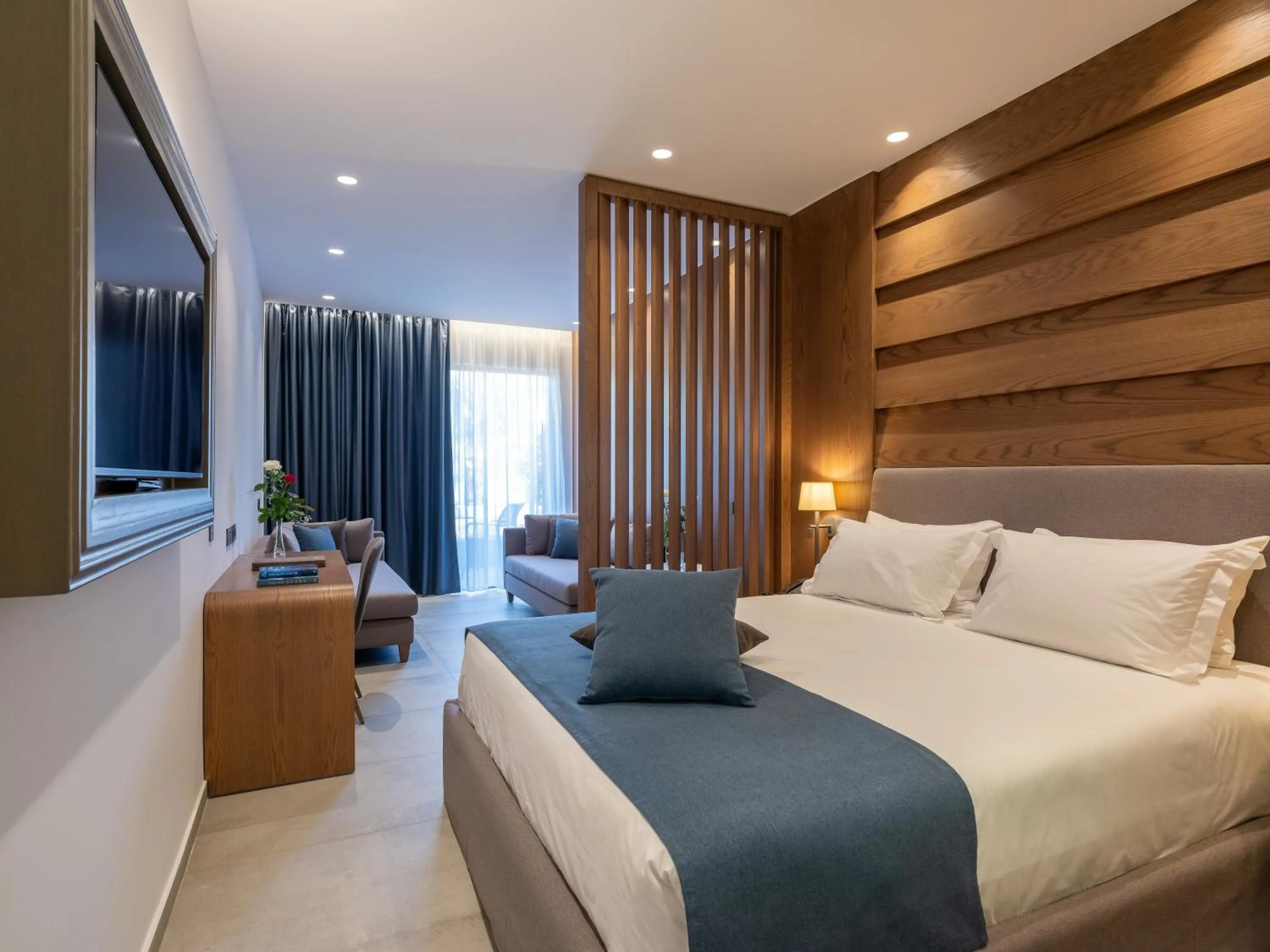 Bed in Nana Golden Beach All Inclusive Resort & Spa