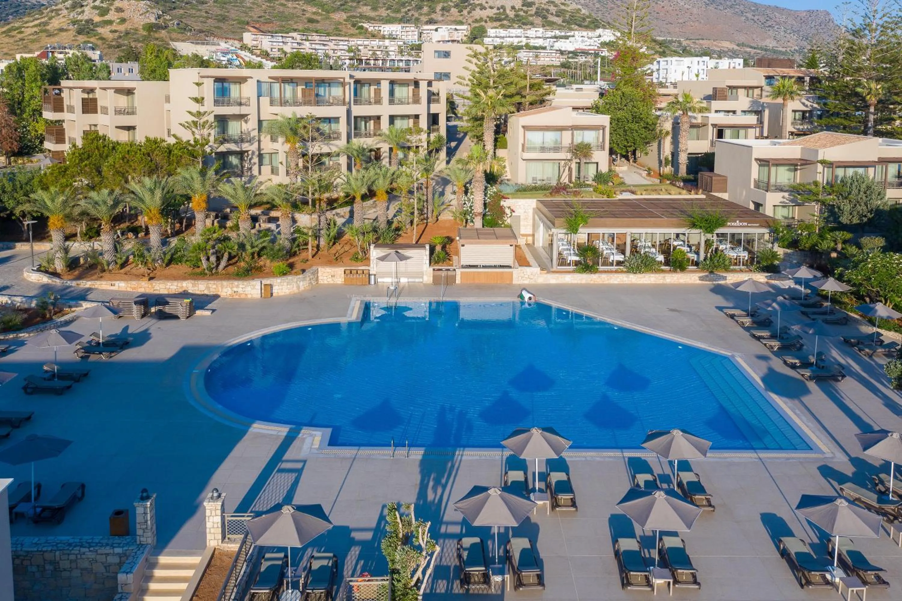 Swimming pool in Nana Golden Beach All Inclusive Resort & Spa