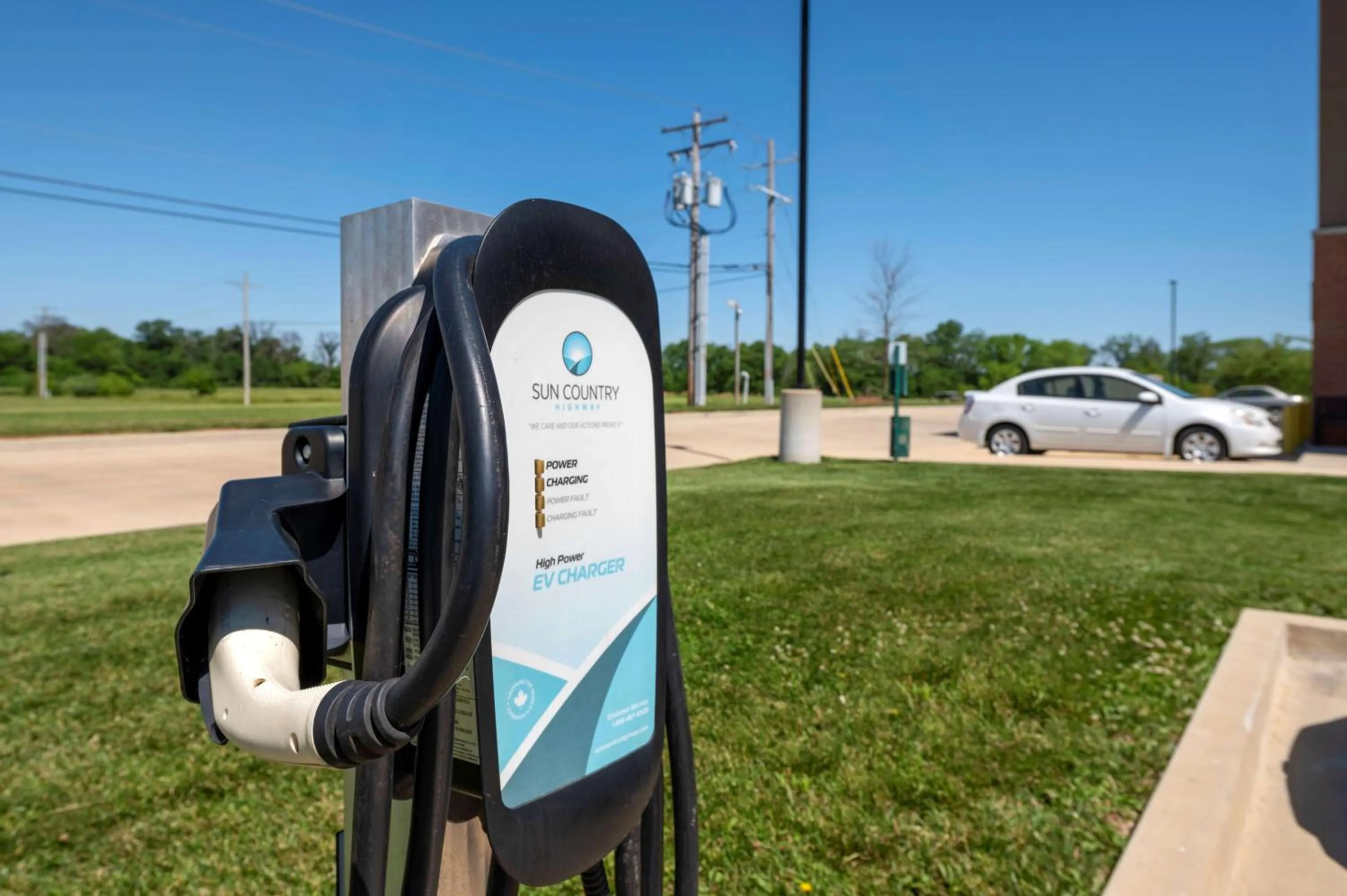 Property building in Best Western Plus Centralia Hotel & Suites