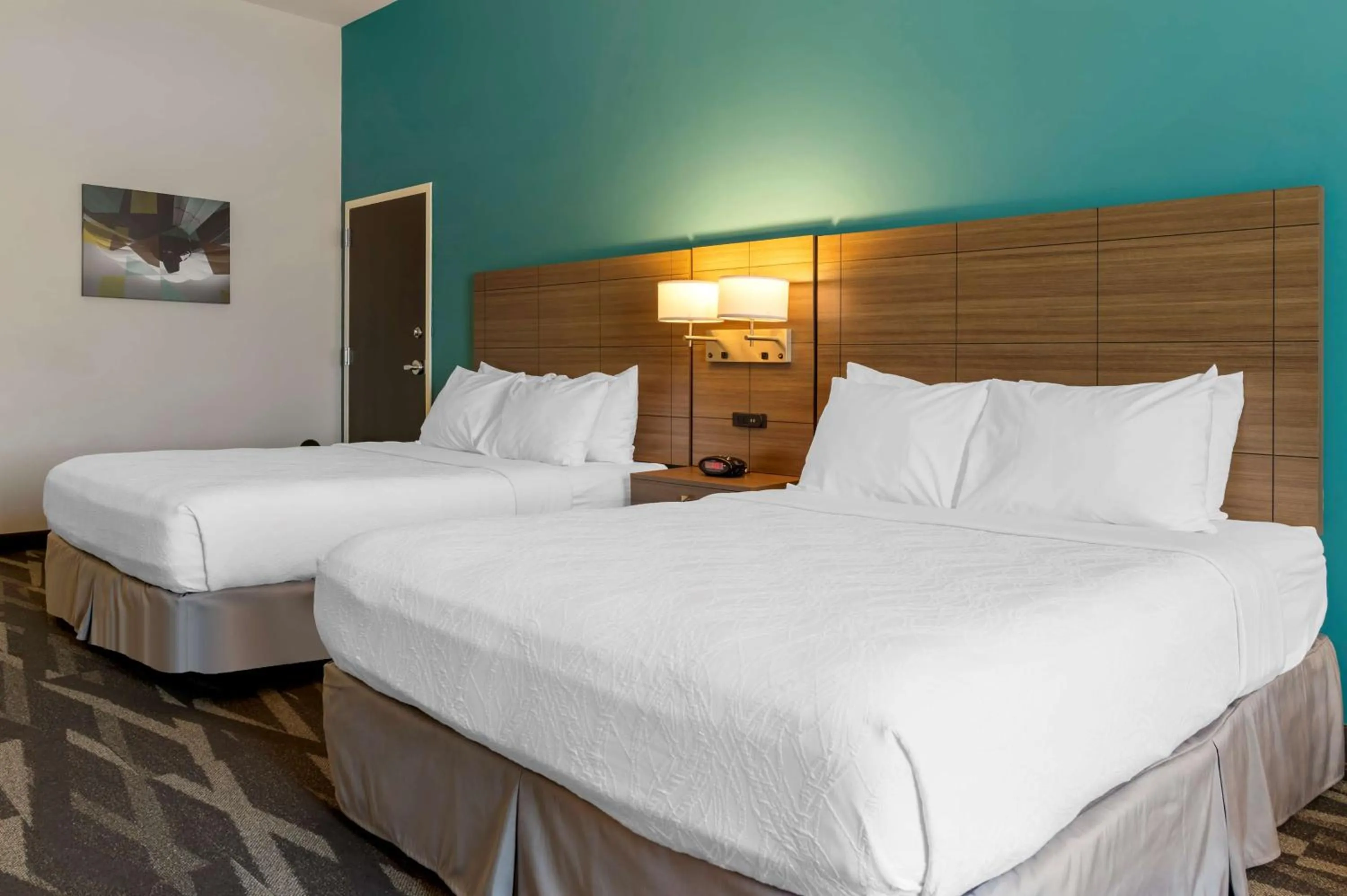 Bedroom, Bed in Best Western Plus Centralia Hotel & Suites