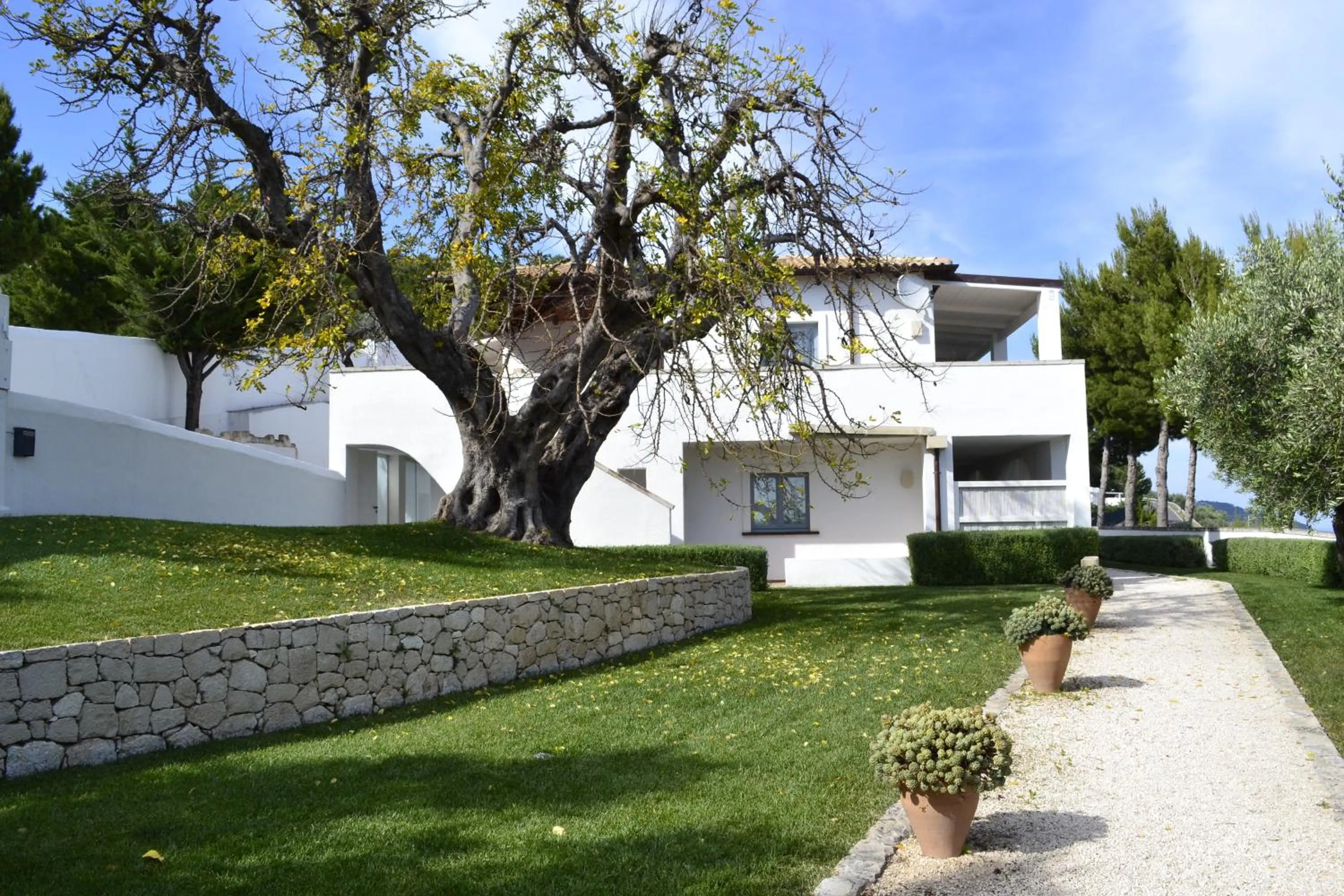 Facade/entrance in La Locanda Del Carrubo