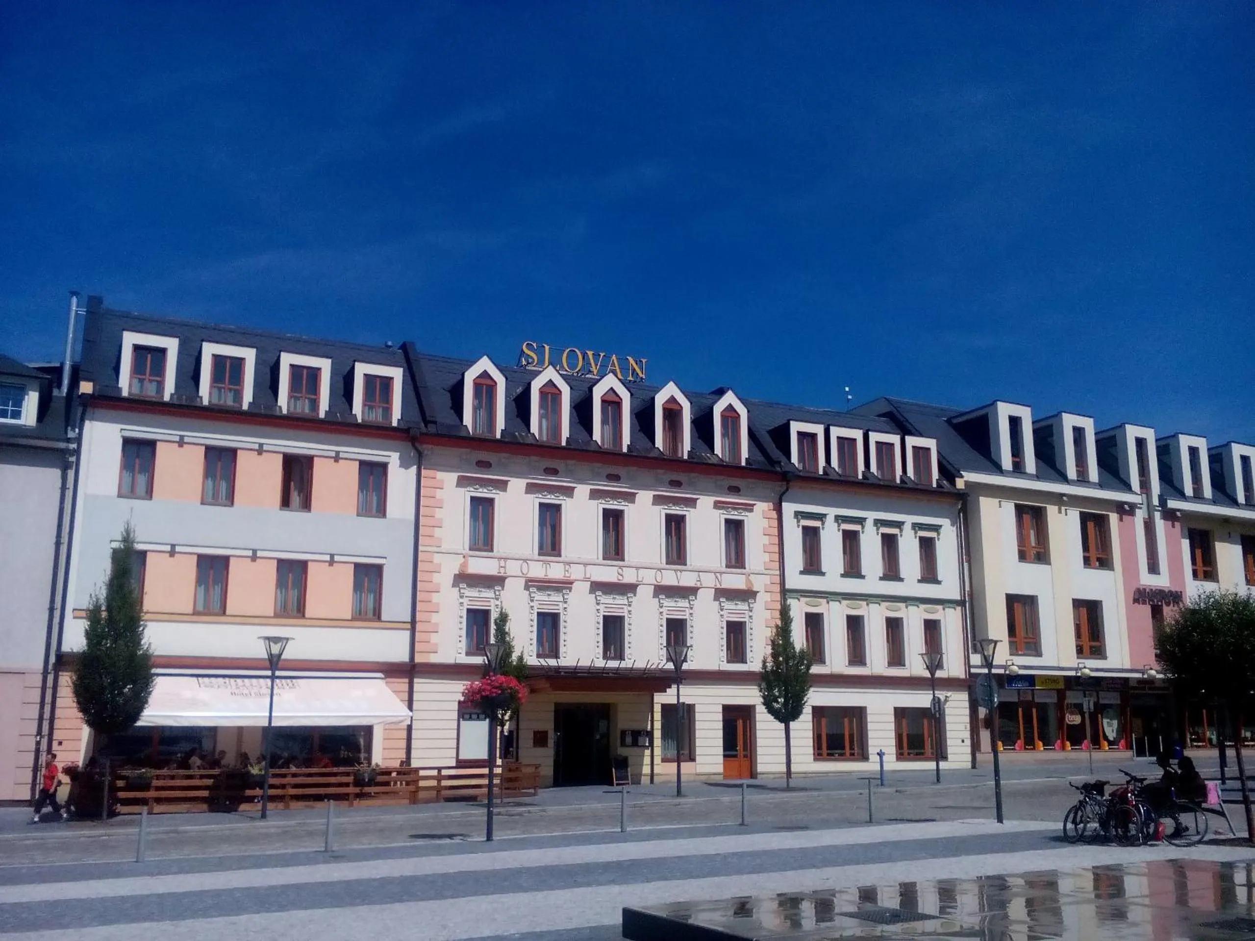 Facade/entrance in Hotel Slovan