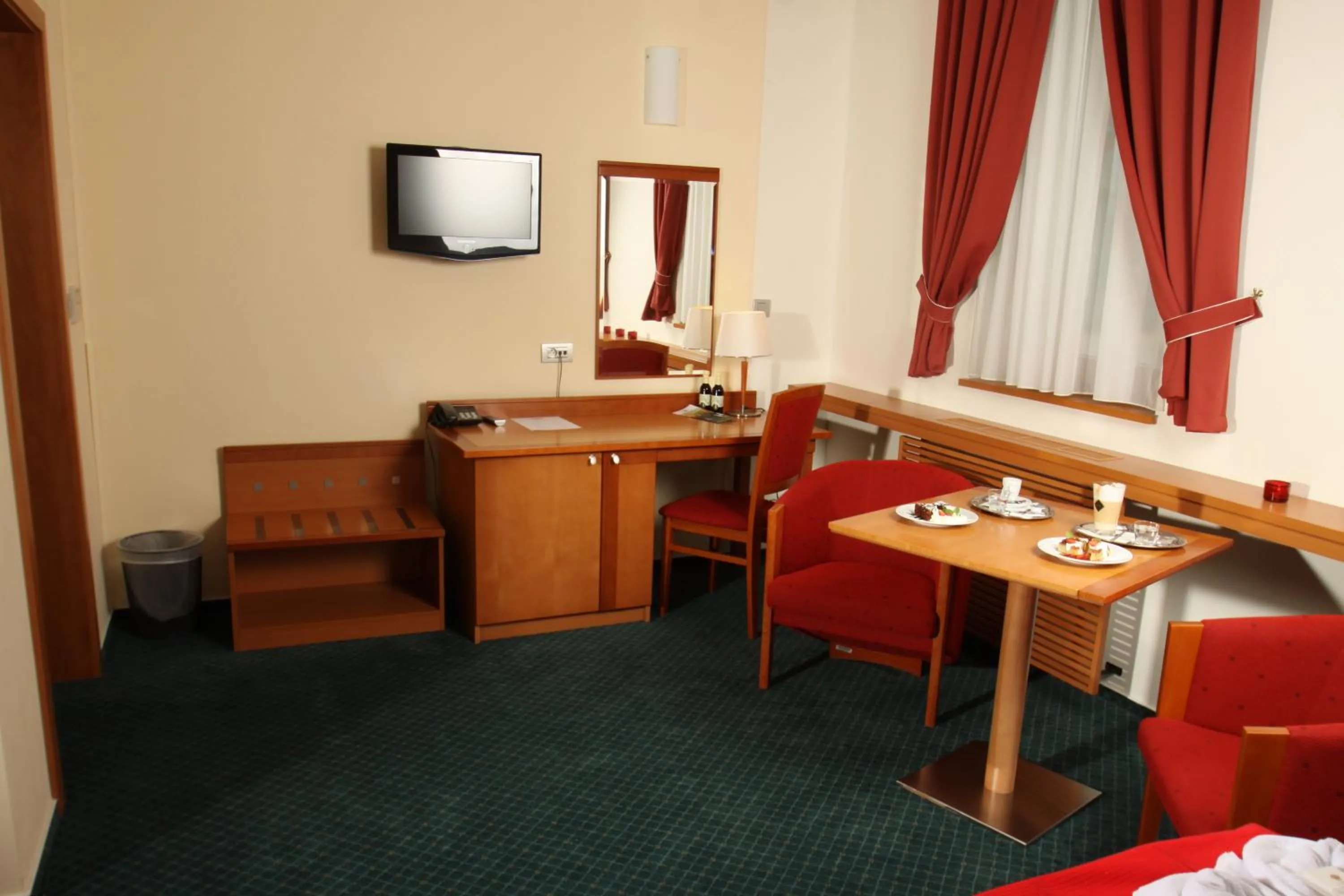 Photo of the whole room in Hotel Slovan